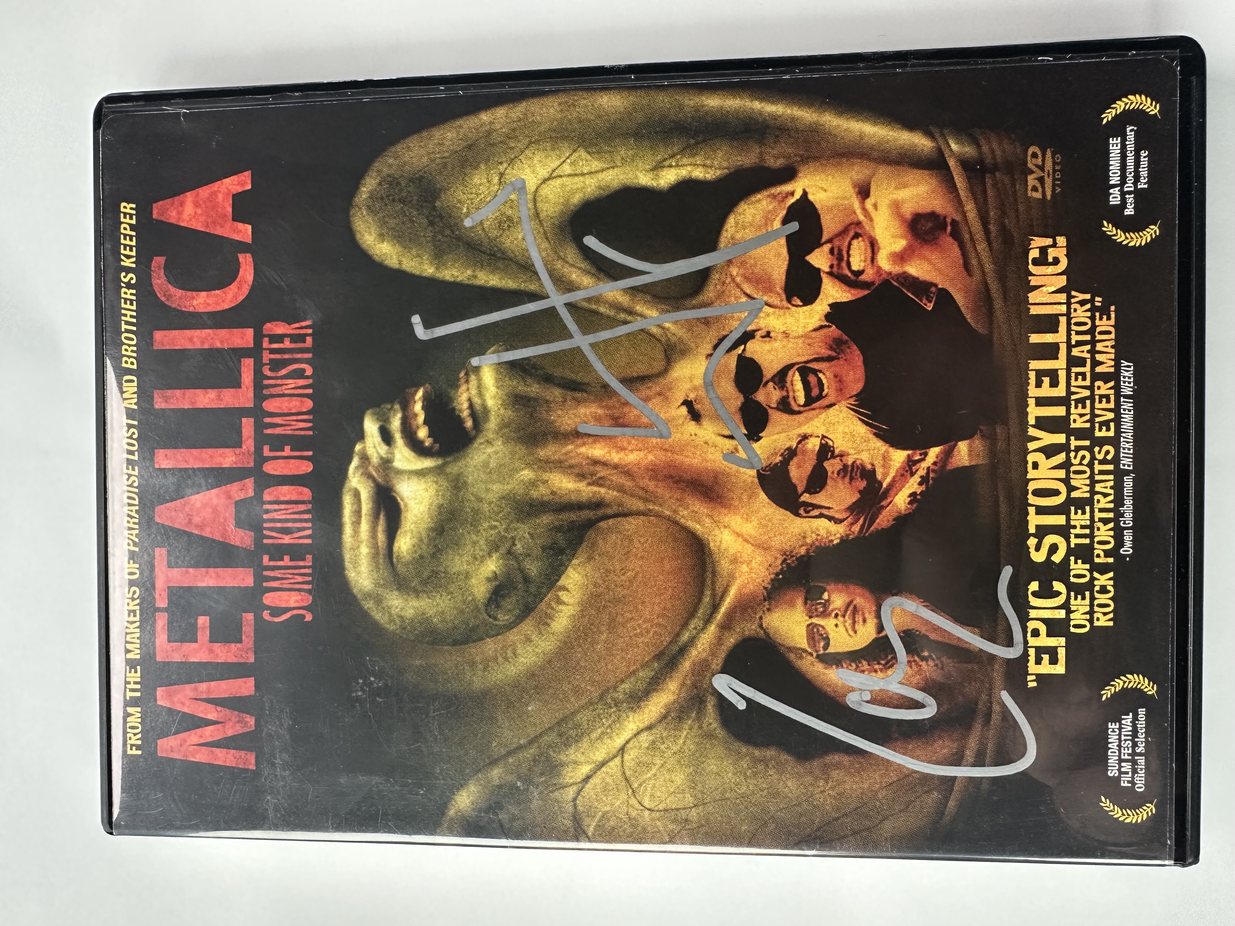 A2257 Metallica, some kind of monster, signed, autograph, DVD booklet signed by members of Metallica, James Hetfield and Lars Ulrich