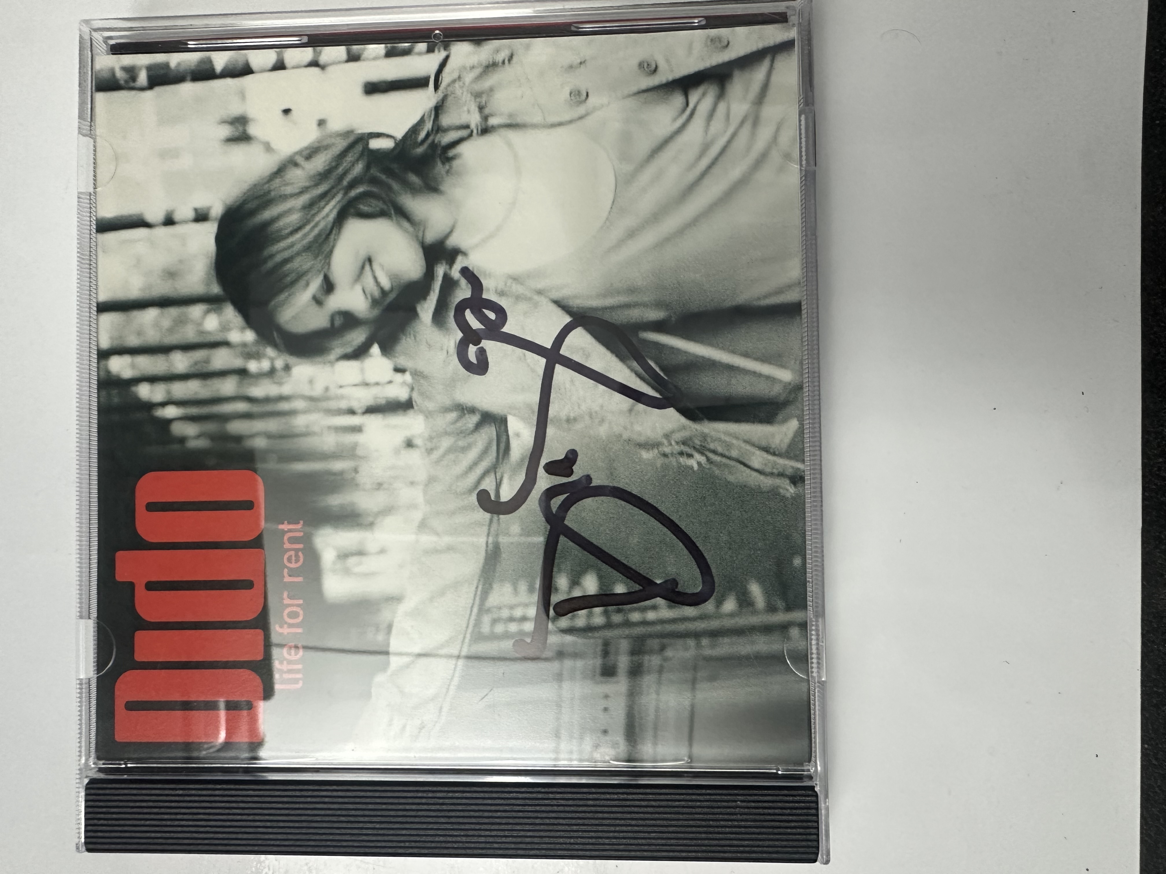 A2262 Dido life for rent signed autographed CD