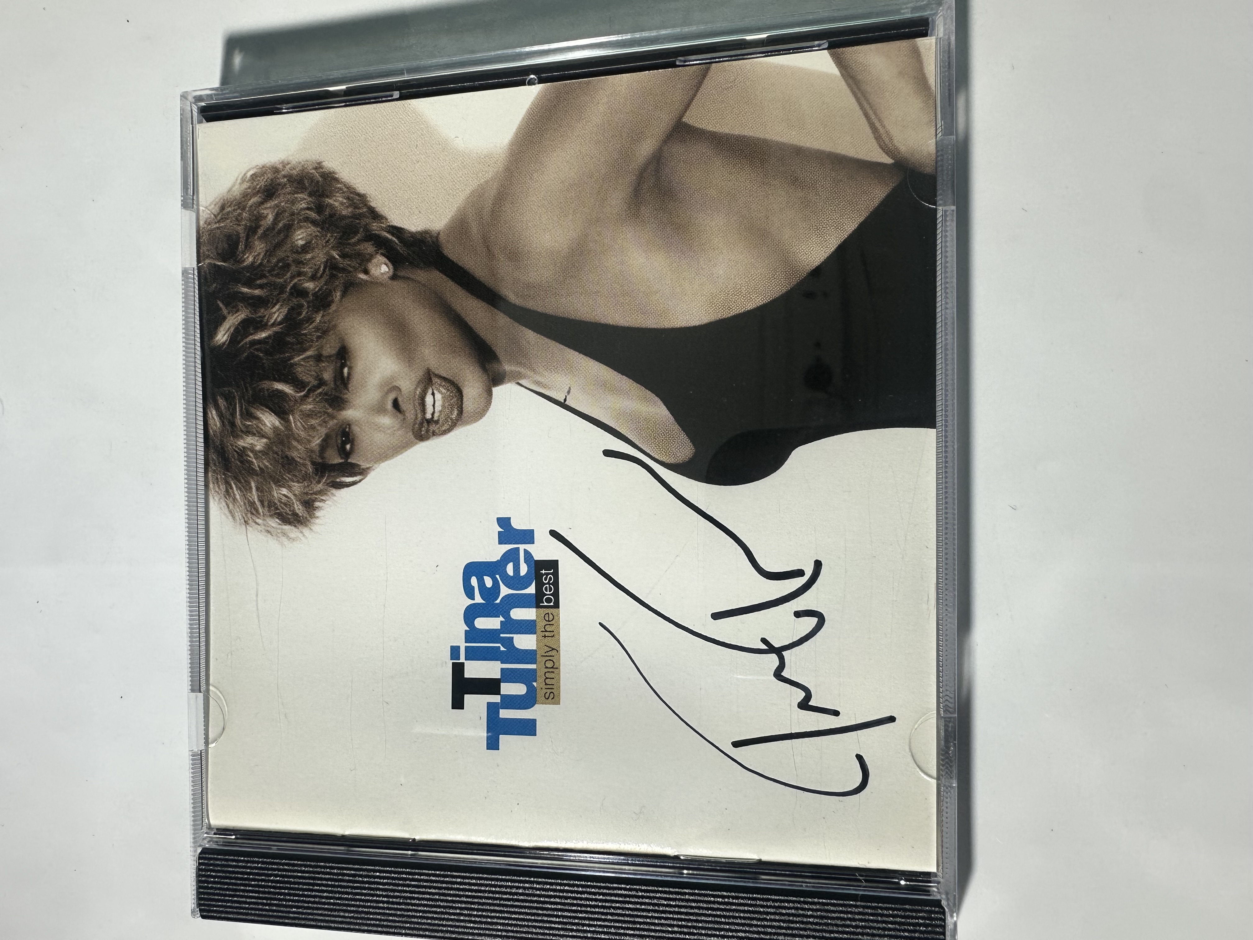 A2278 Tina Turner simply the best signed autograph CD