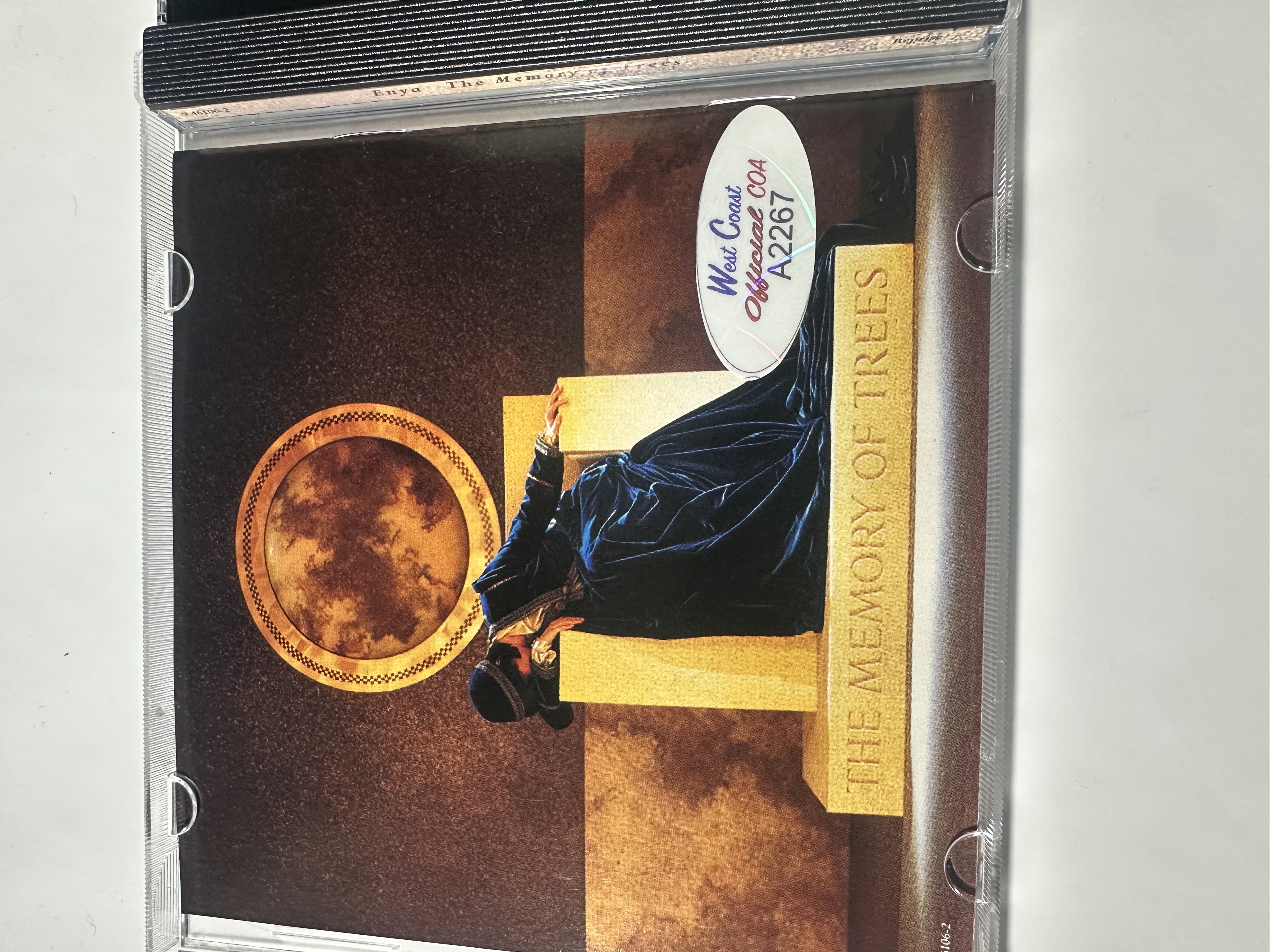 A2267 Enya, the memory tree signed autograph CD