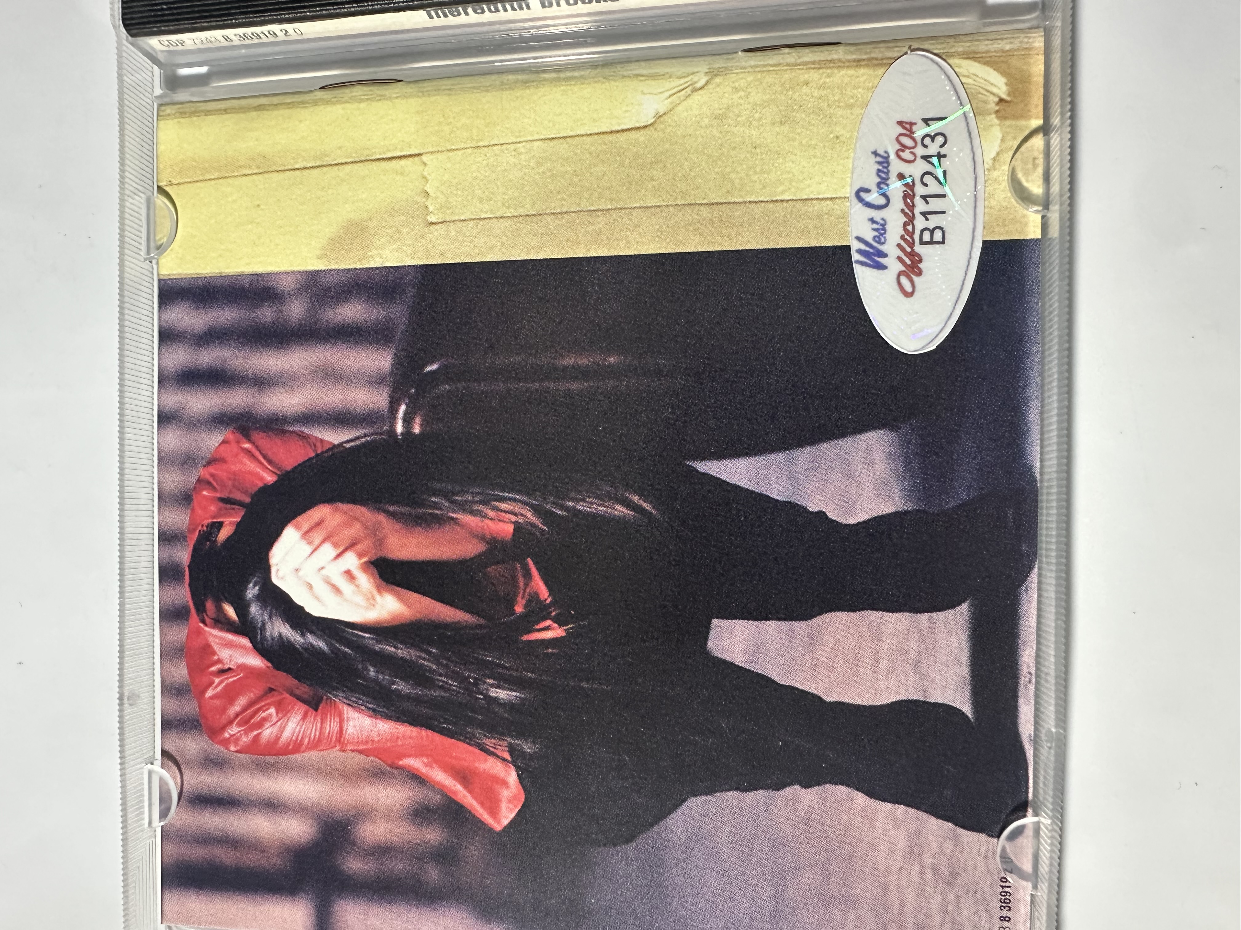B112431 Meredith Brooks the edges signed autographed CD