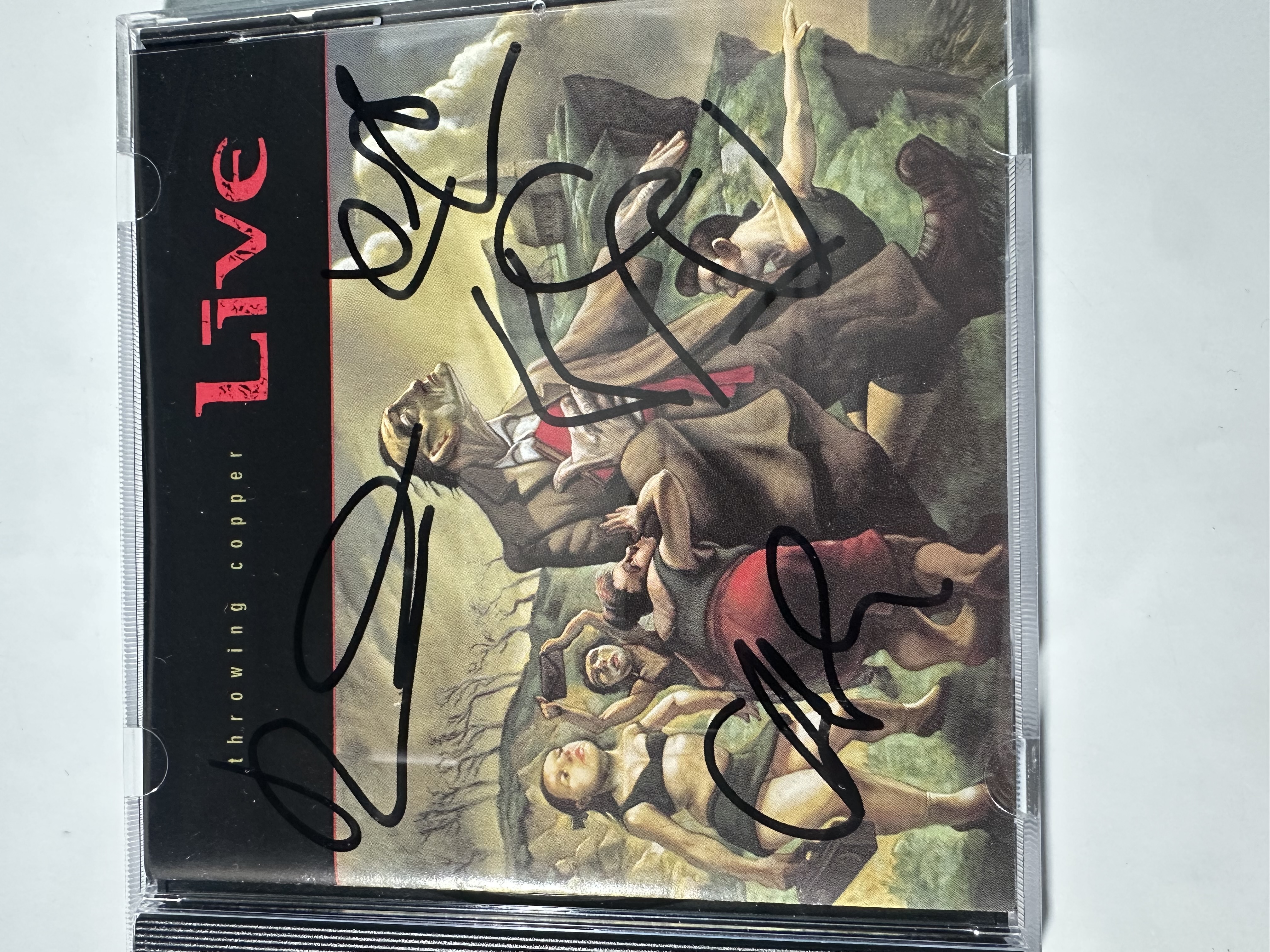 B112381 live throwing copper signed autograph CD signed by full band