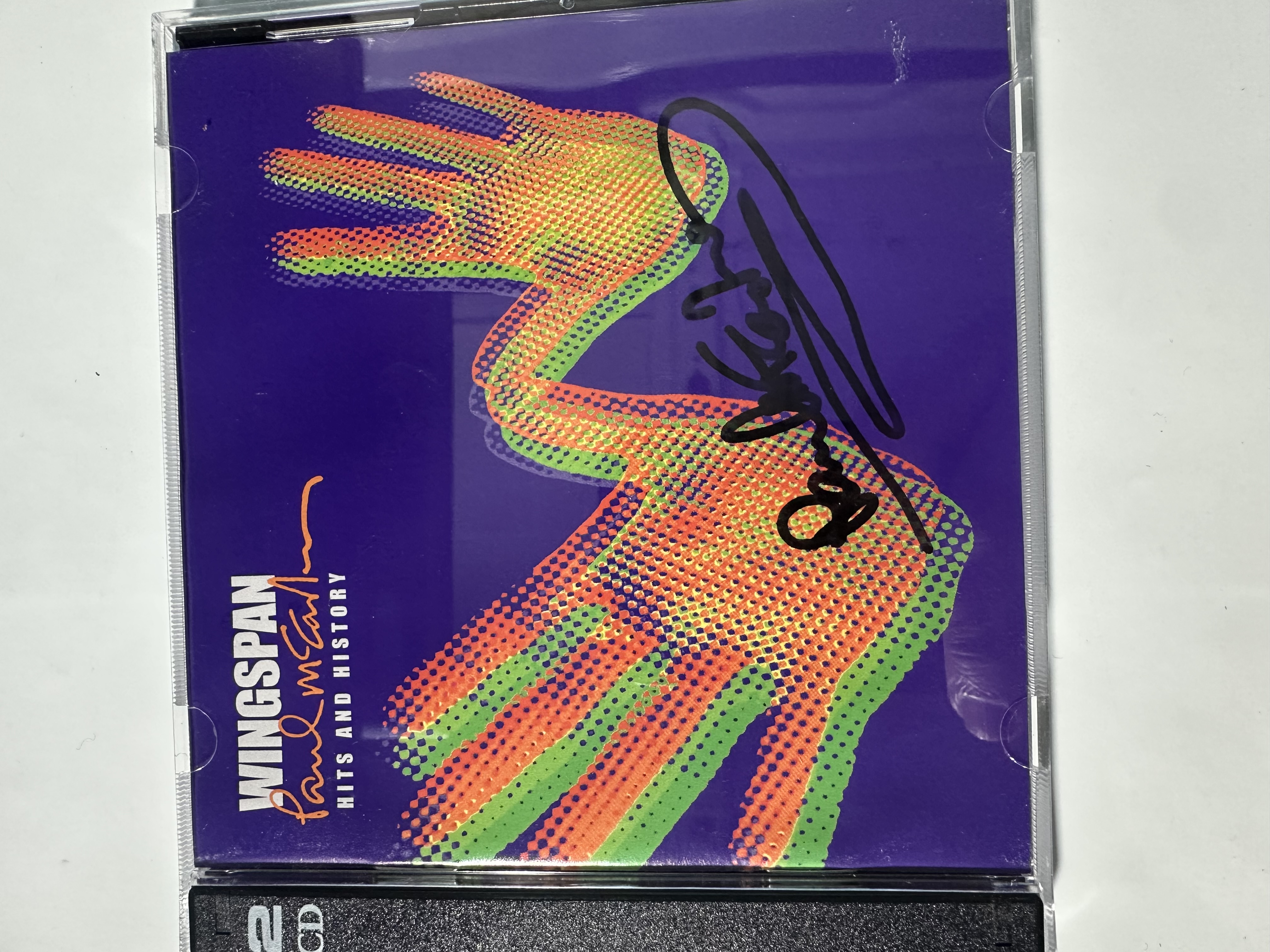 B112731 wingspan Paul McCartney hits two CD