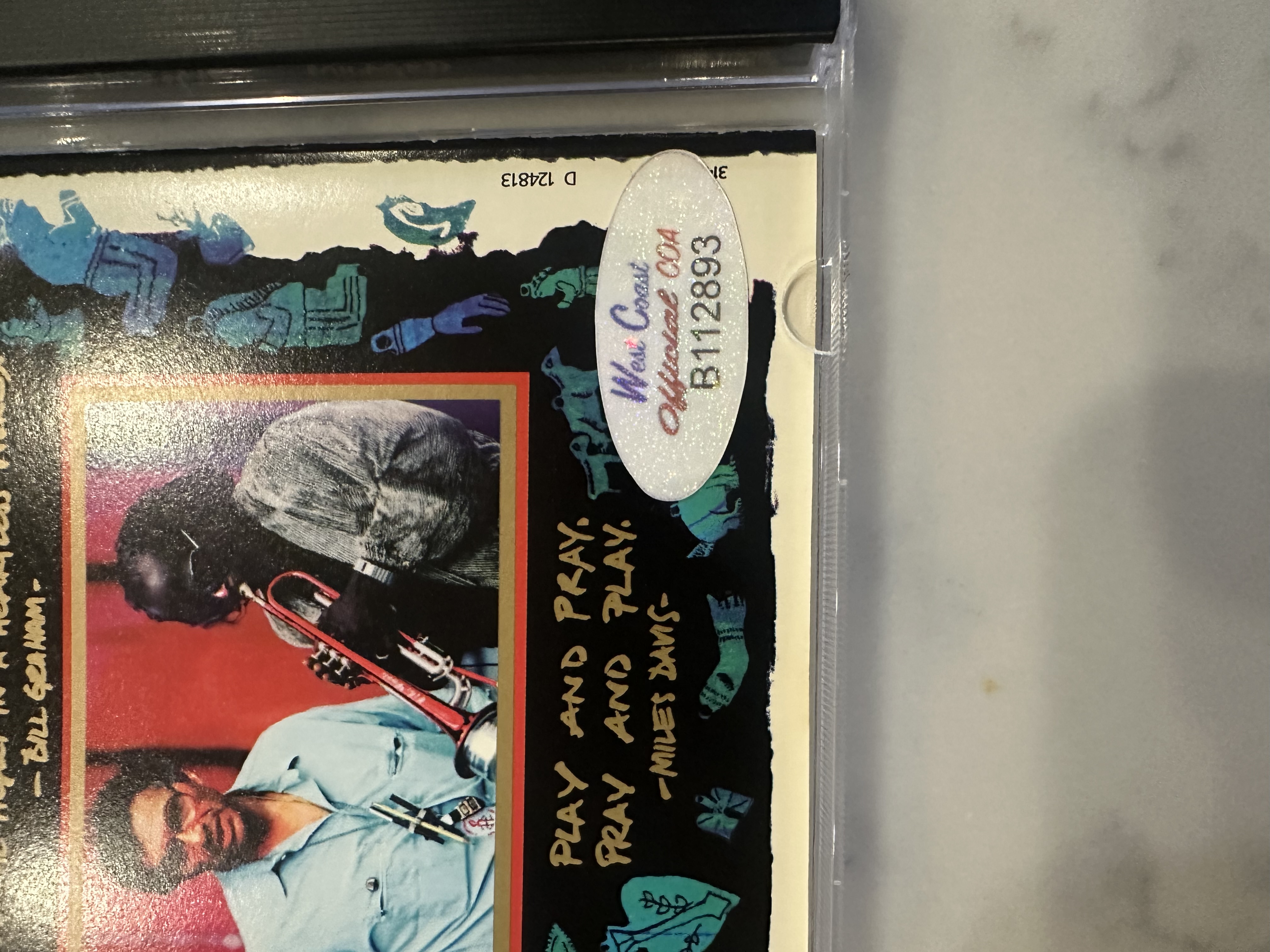 b112893 Santana Na Largo signed autographed CD booklet signed by Carlos Santana