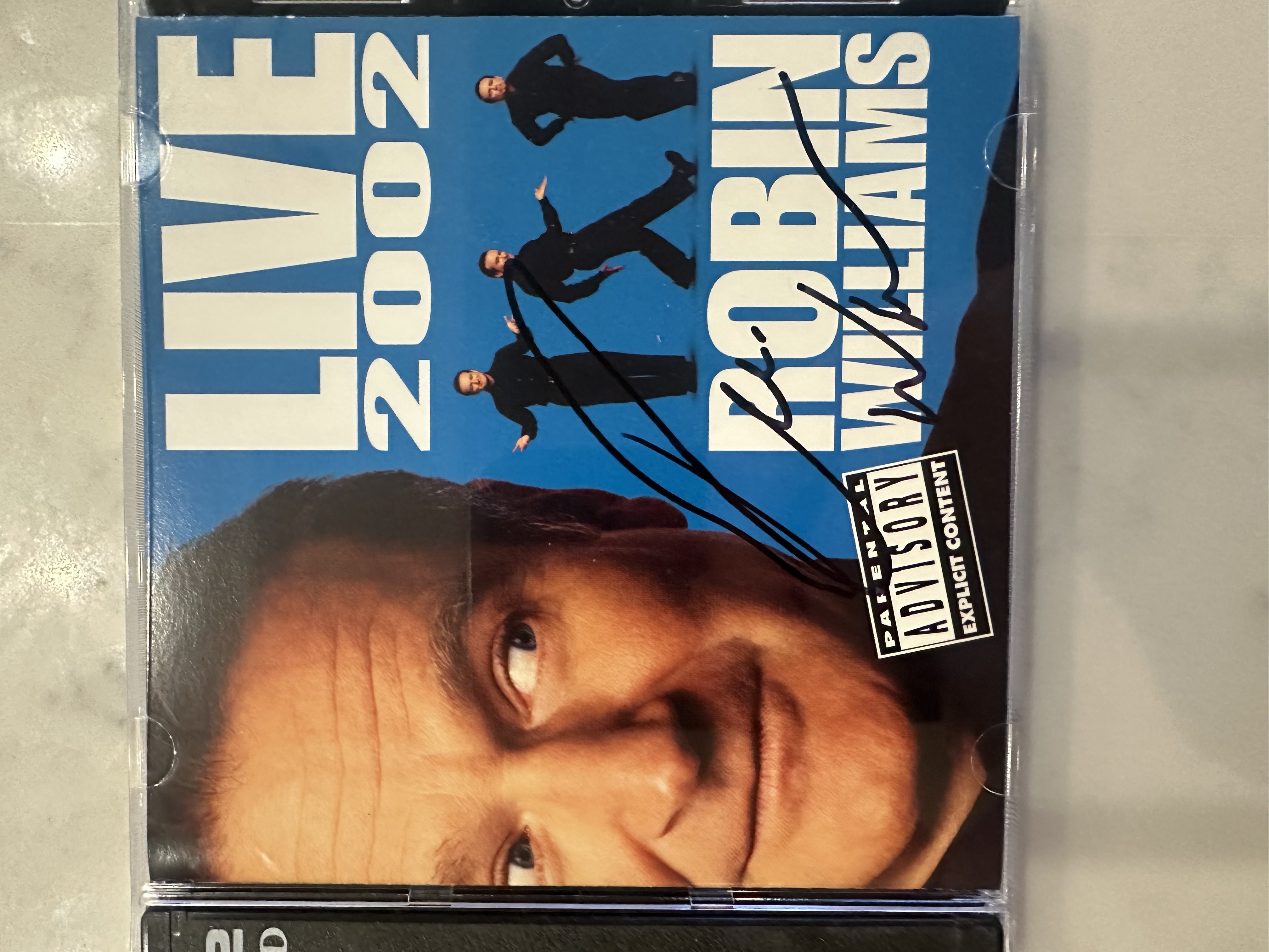 B 112711 Robin Williams live 2002 signed autograph CD