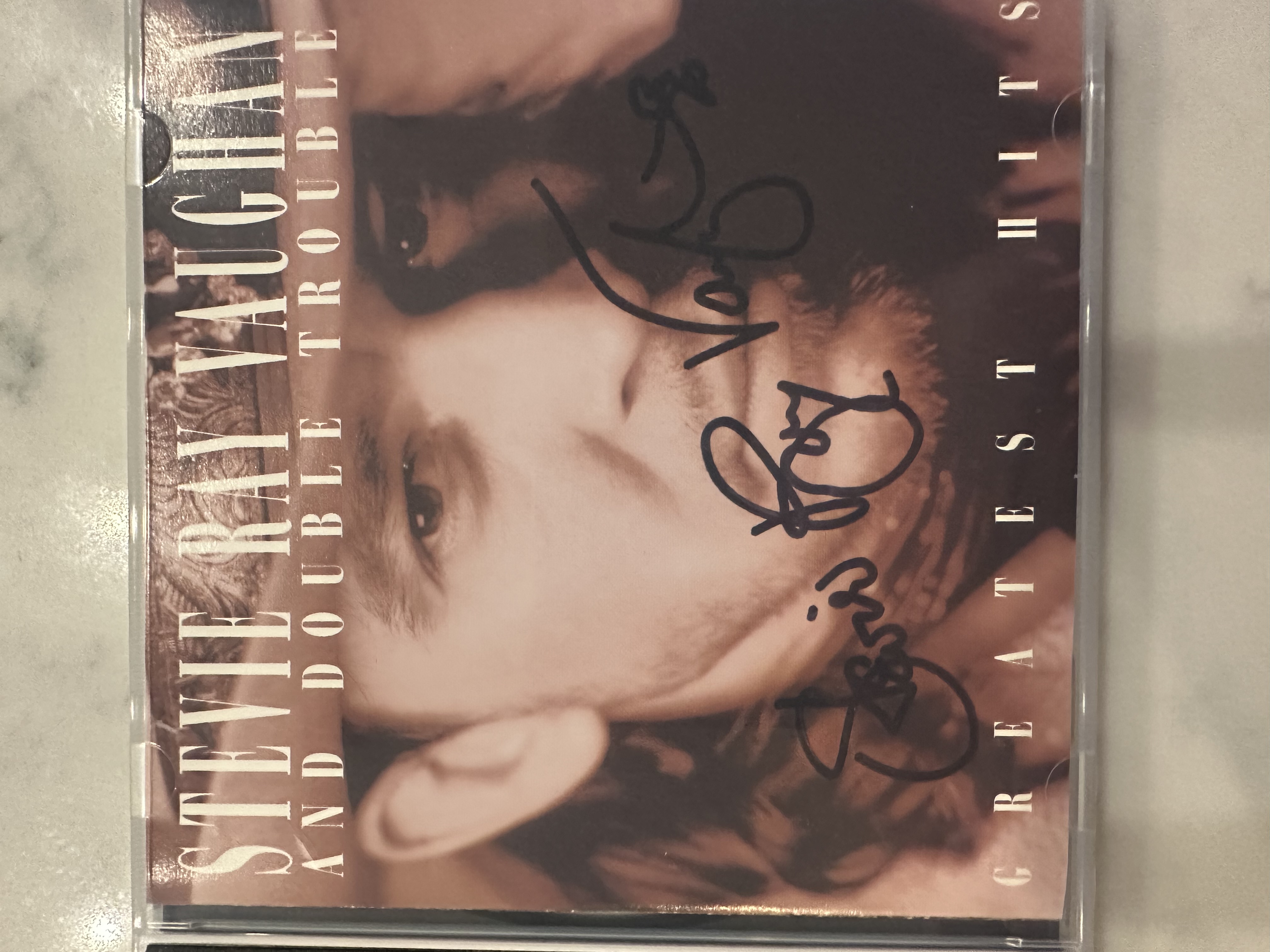 B112743 Stevie Ray Vaughan soul to soul signed autographed CD booklet