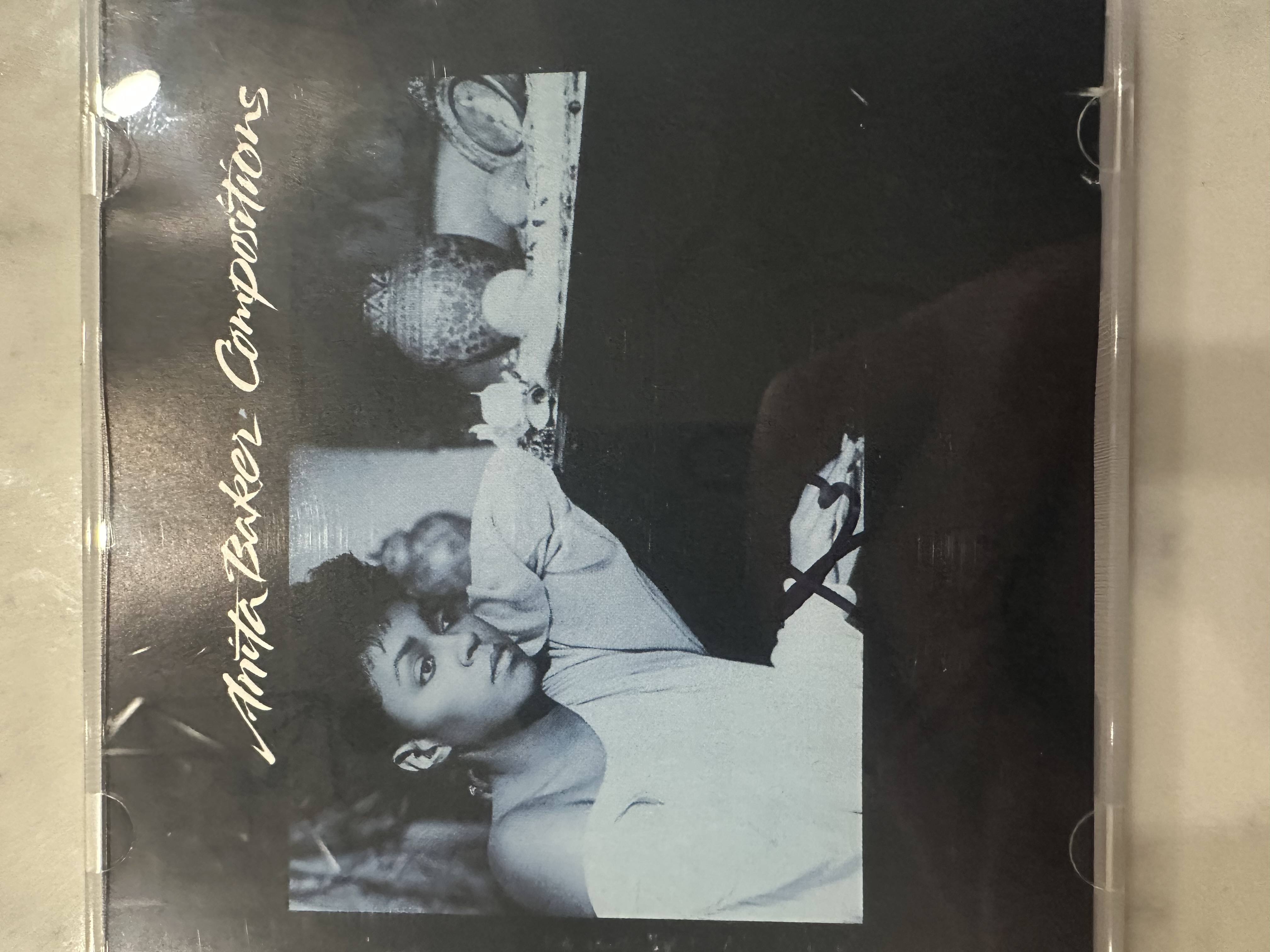 B 112891 Anita Baker compositions signed autograph CD book
