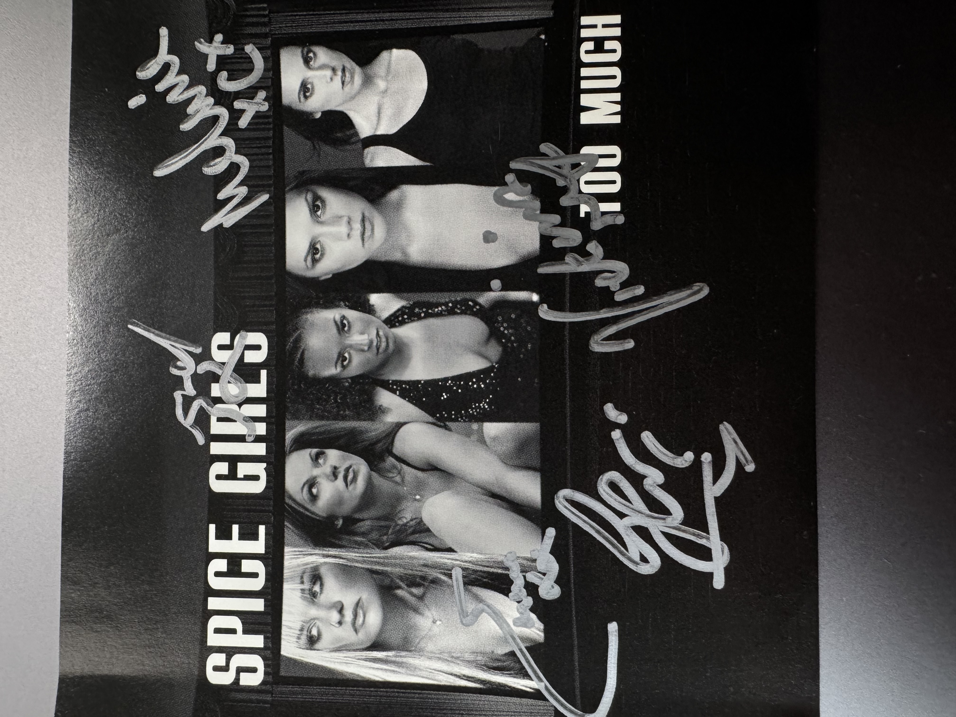 B 112675 Spice Girls too much CD single signed by all five members silver sharpie