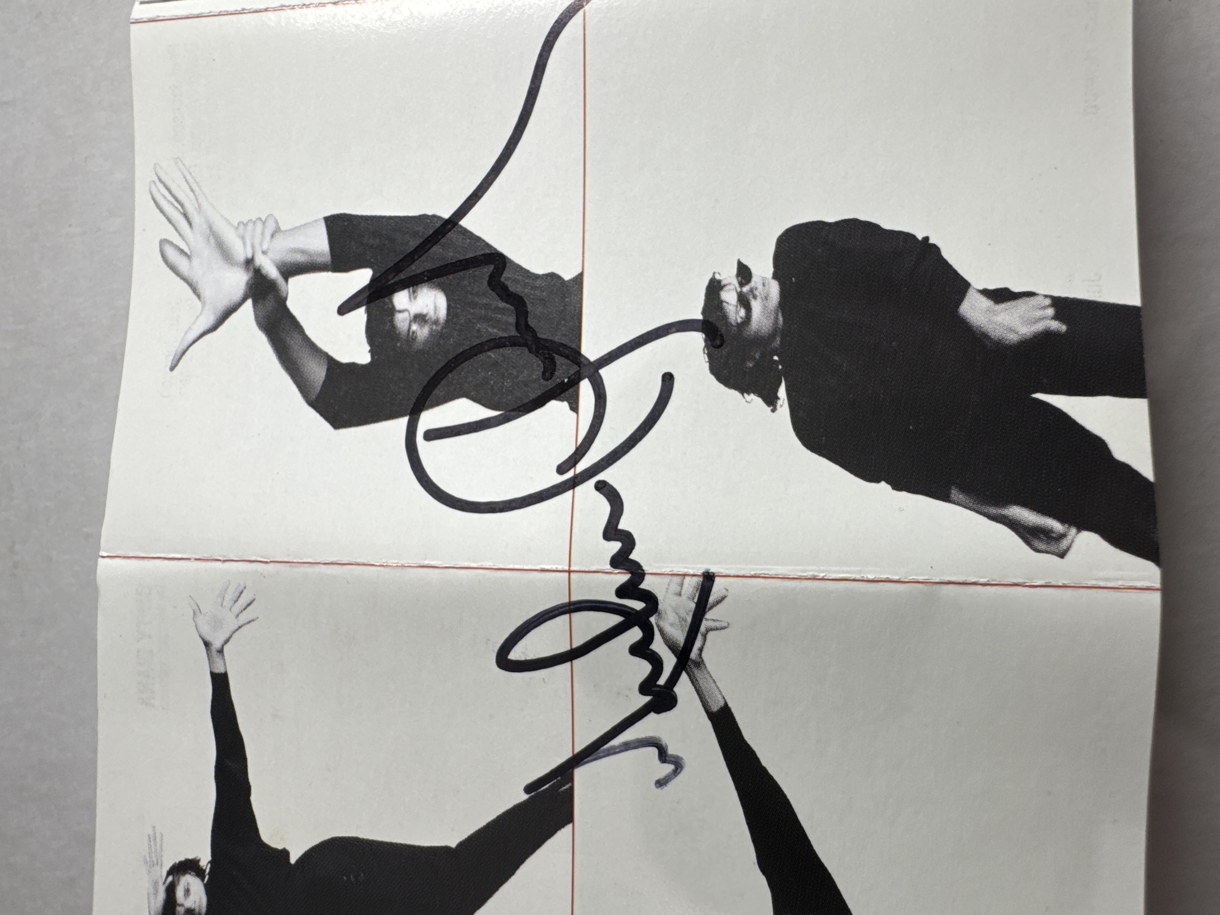 B112572 Michael Jackson bad signed autographed cassette