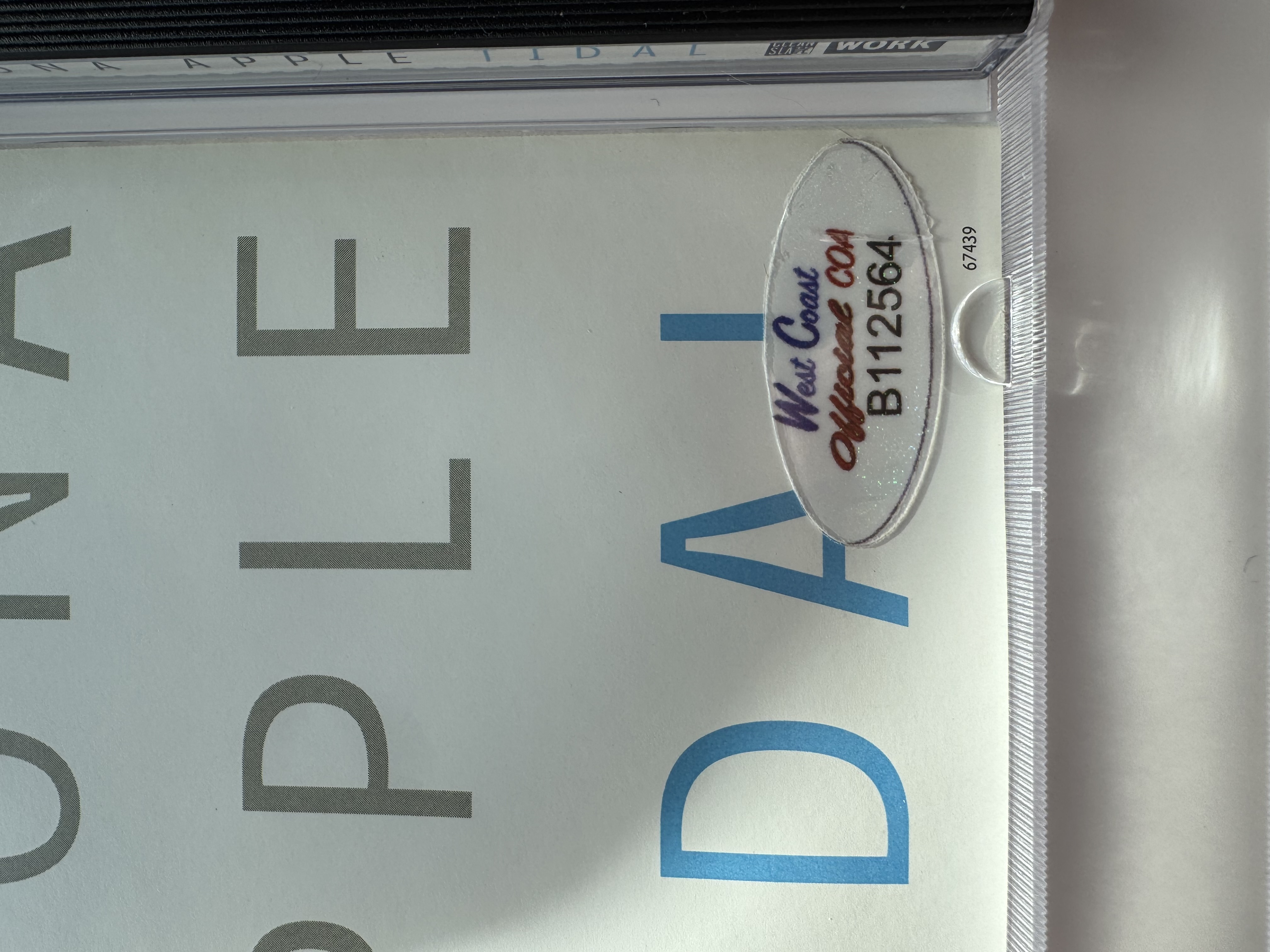 B 112564 Fiona Apple tidal signed autographed CD