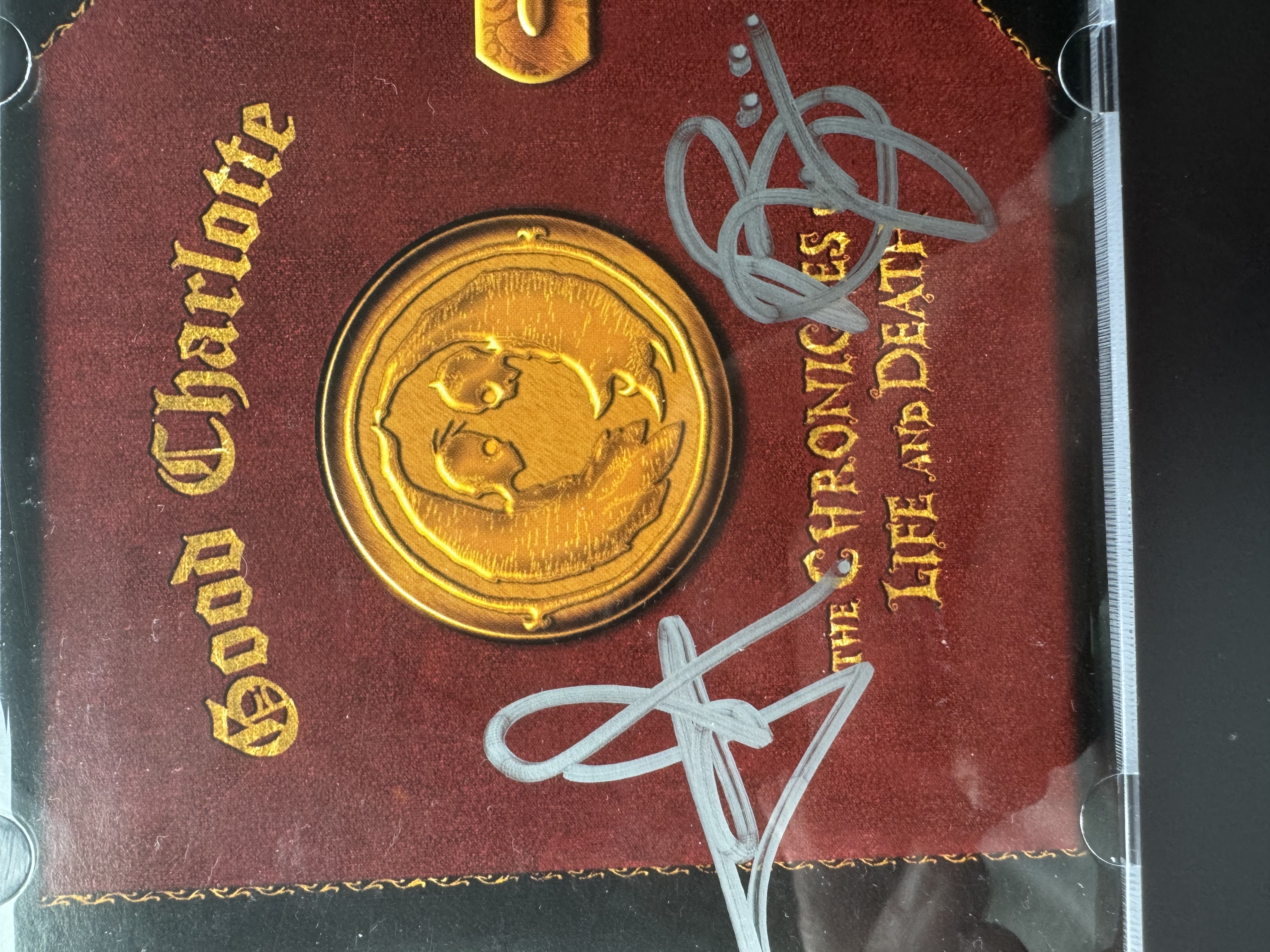 B1255 Good Charlotte, the Chronicles of life and death signed autograph CD booklet signed by Joel Madden and Benji Madden