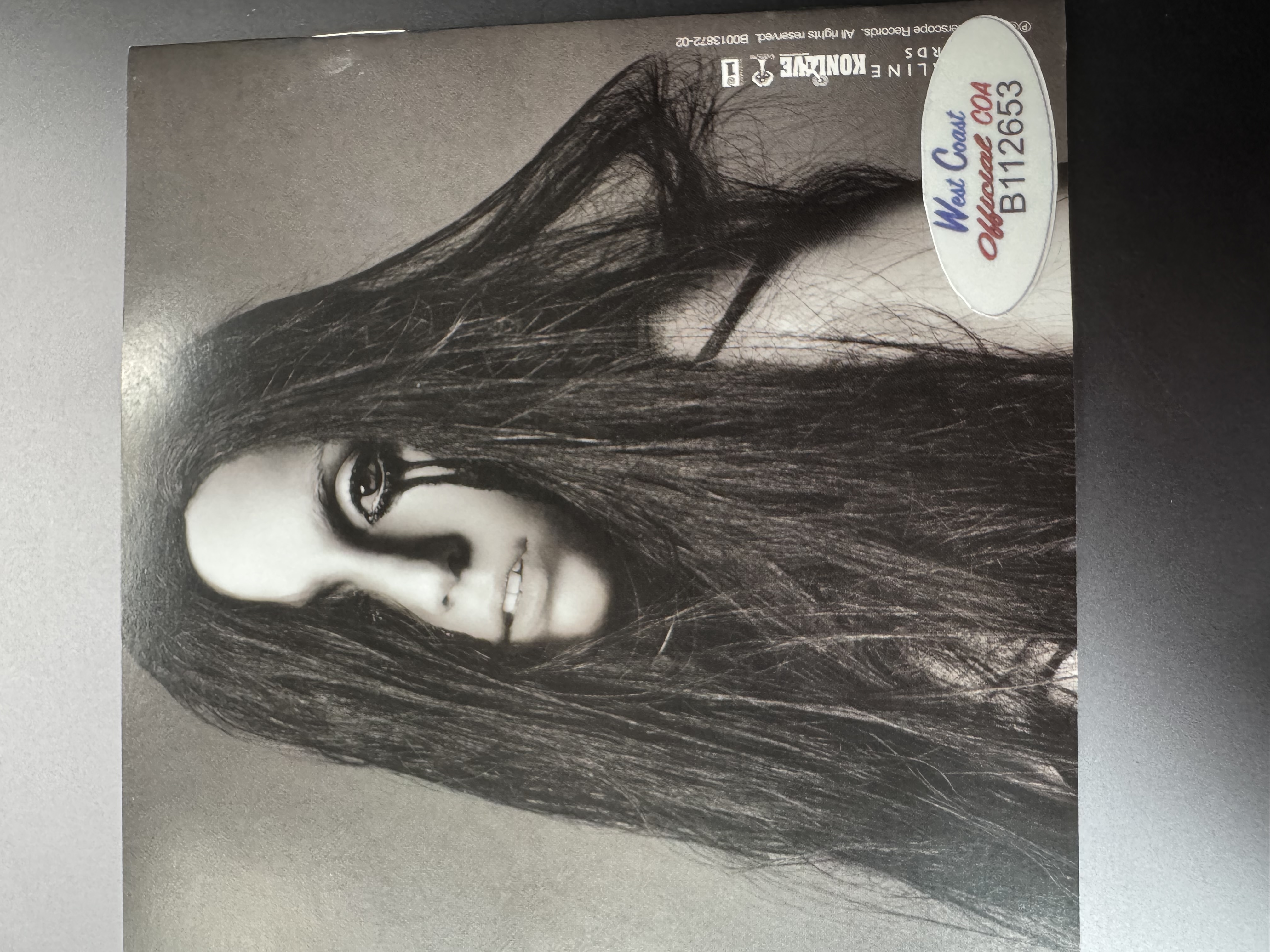 B 112653 Lady Gaga the fame, monster sign, autograph CD