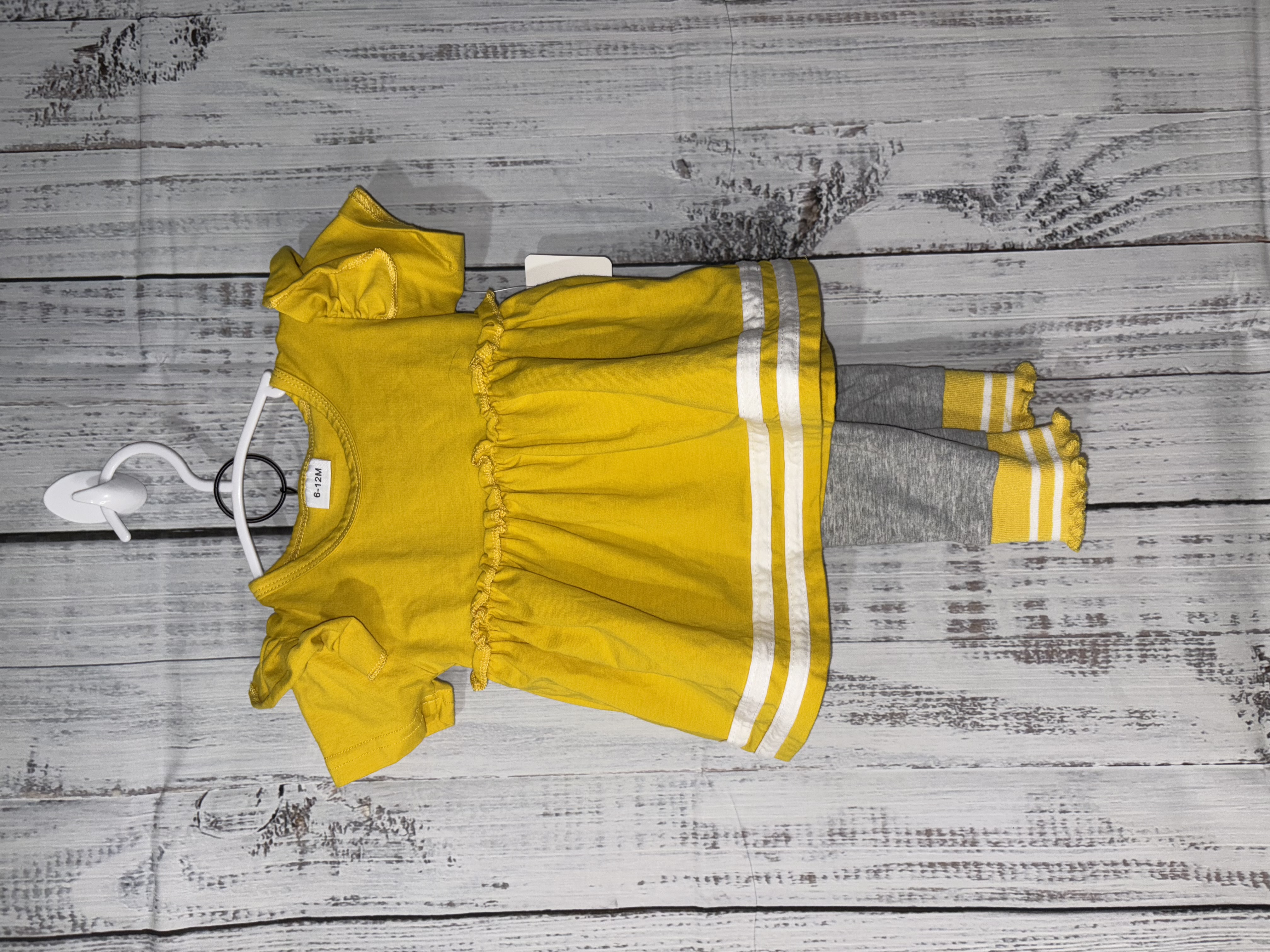 Yellow Outfit 