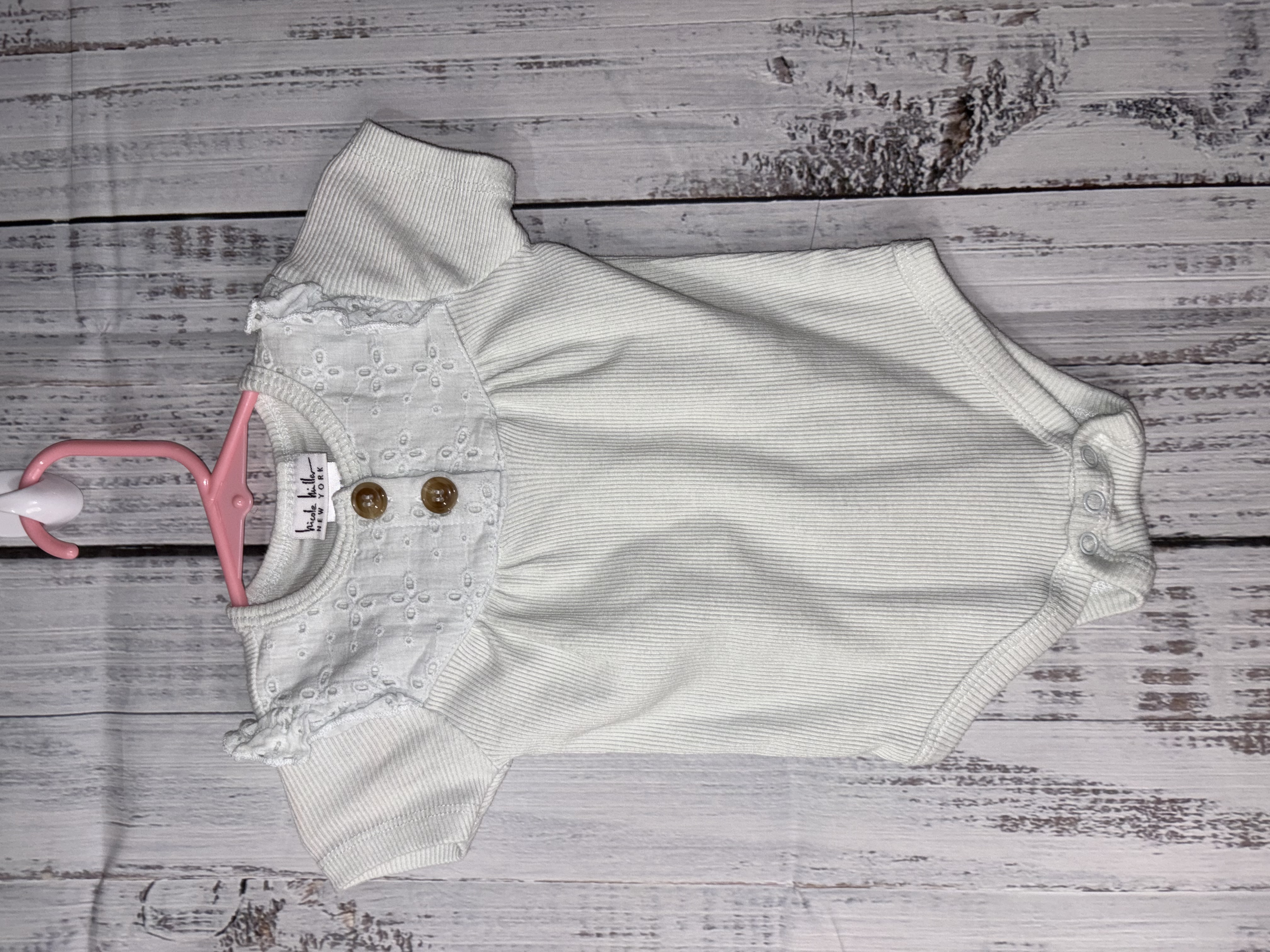 Onesie 