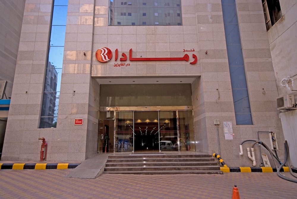 RAMADA Dar Al Faezeen
