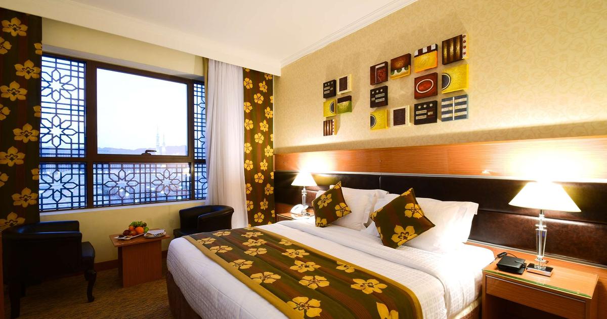 Al Ansar Golden Tulip Hotel