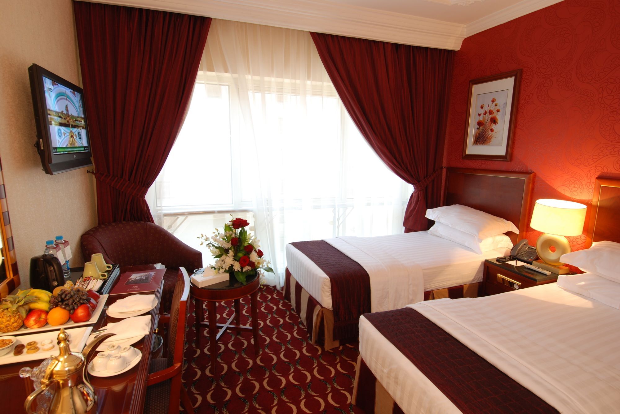 Royall Inn