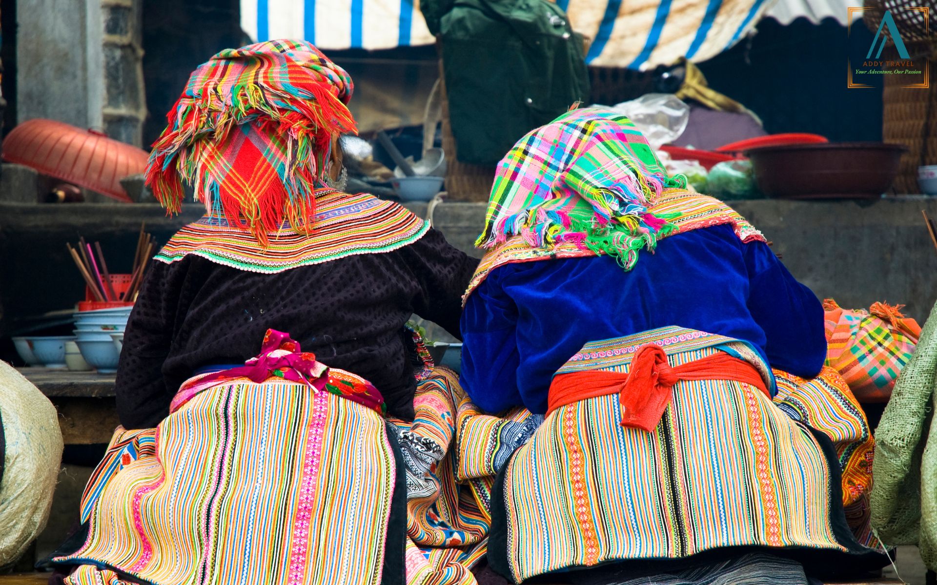 Hanoi - Sapa: Colorful Market Tour Package