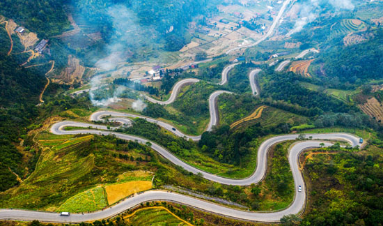 Ha Giang 4-Day Adventure: A Journey Through Vietnam’s Northern Highlands
