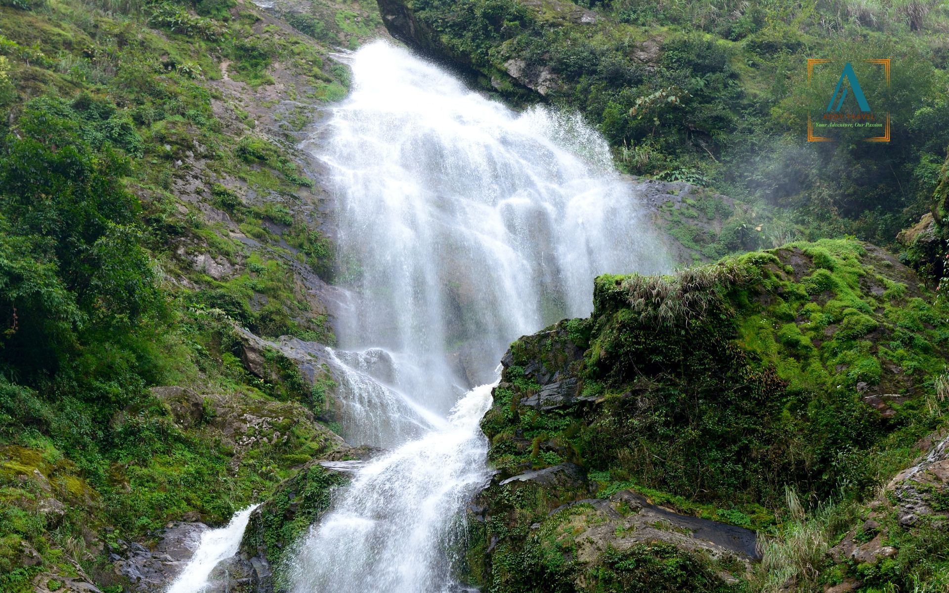 Half-Day Trip to Silver Waterfall and Love Waterfall from Sapa