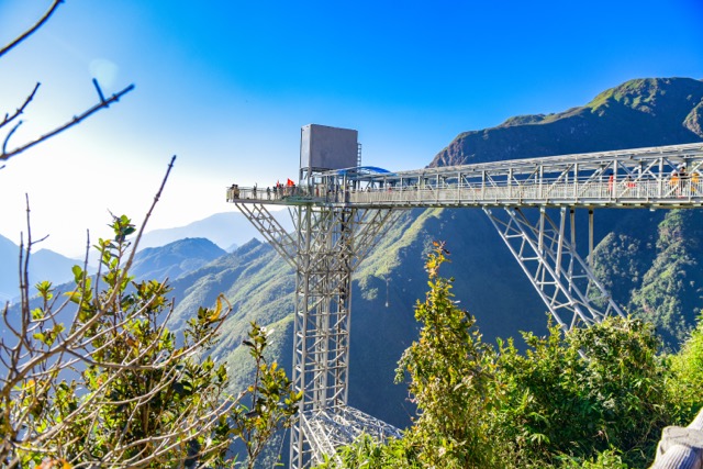 Half-Day Tour: Heaven Gate, O Quy Ho Pass & Glass Bridge