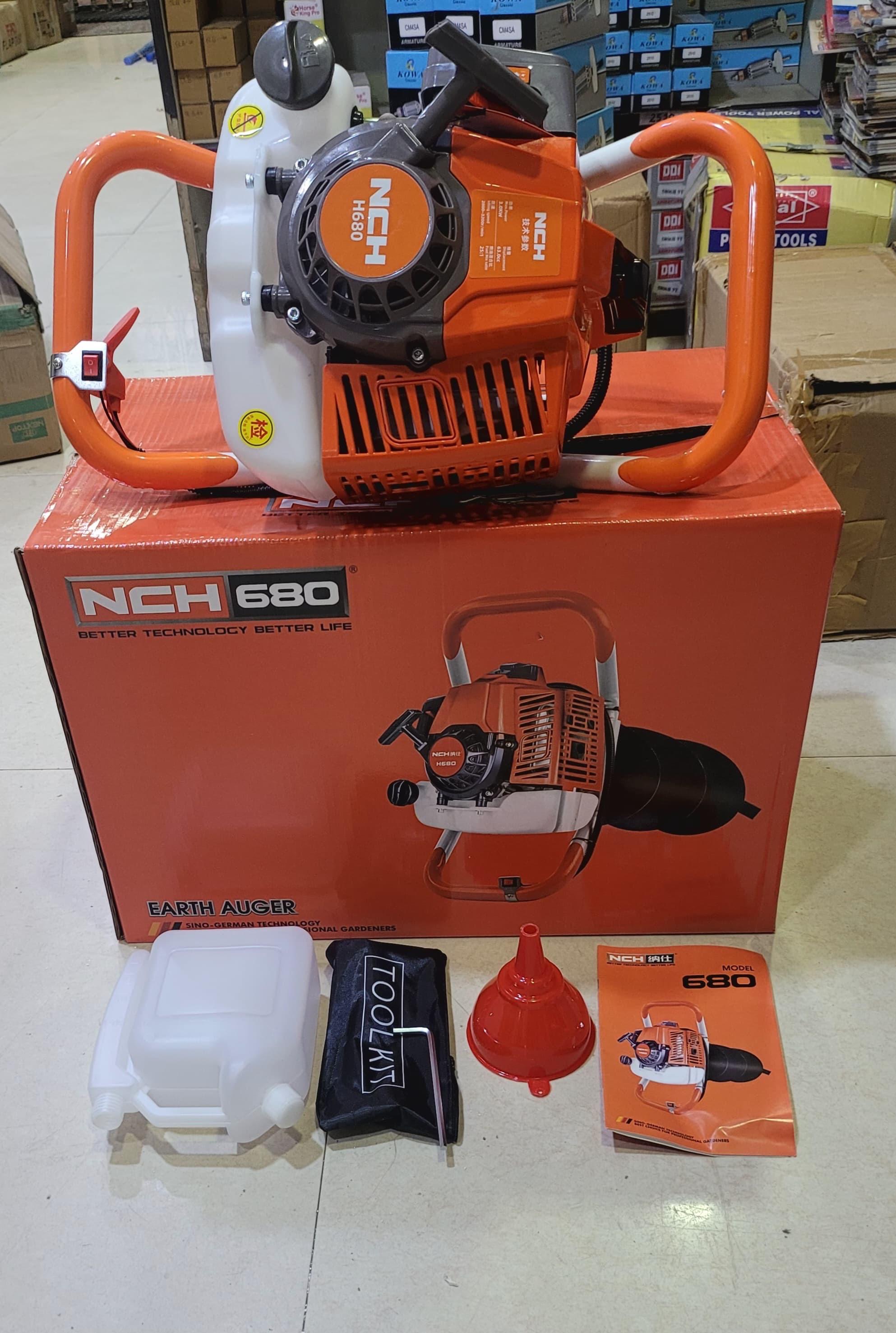 NCH 680 Earth Auger