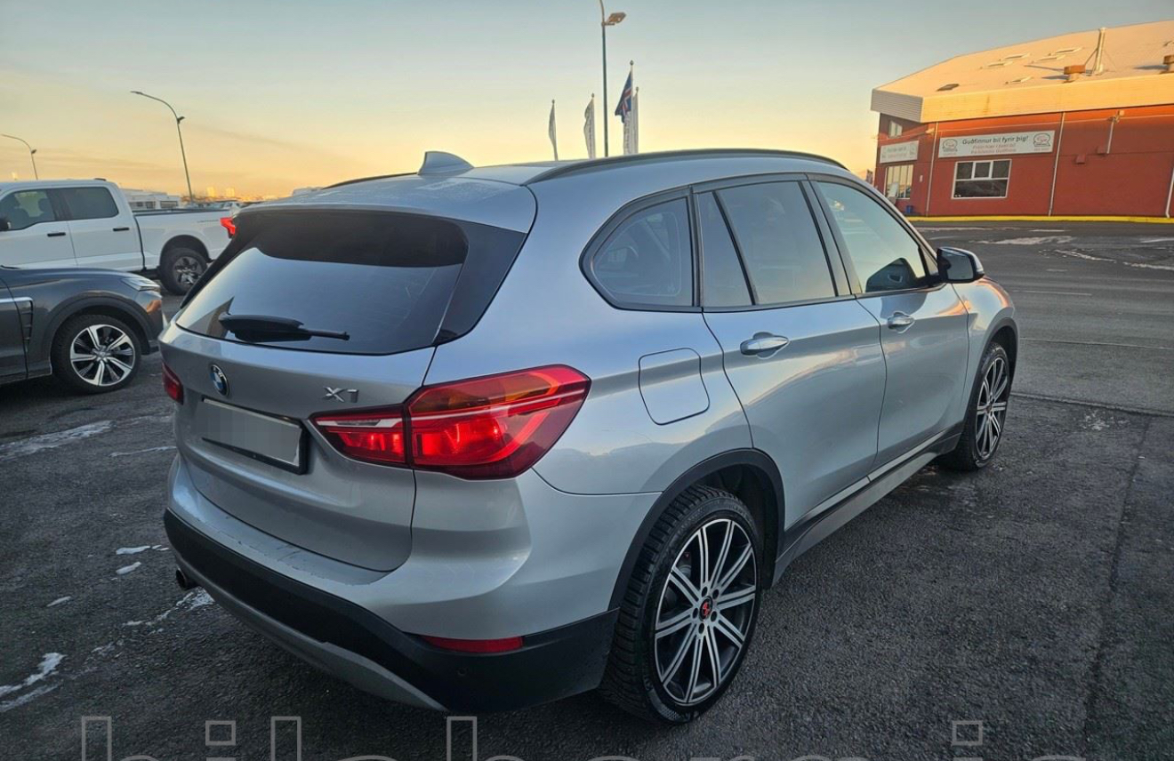BMW x1 180d