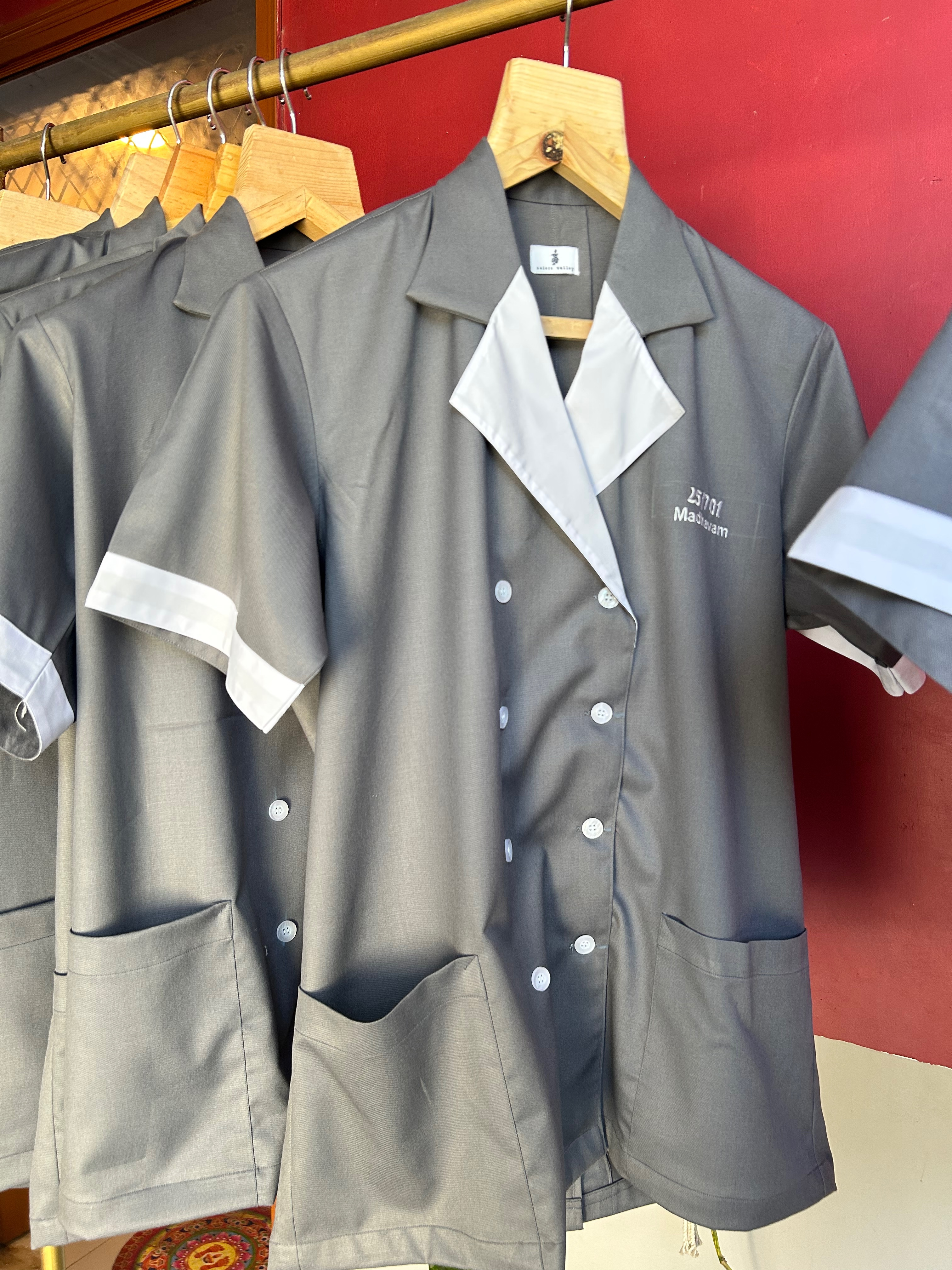 Short-Sleeve Work Uniform