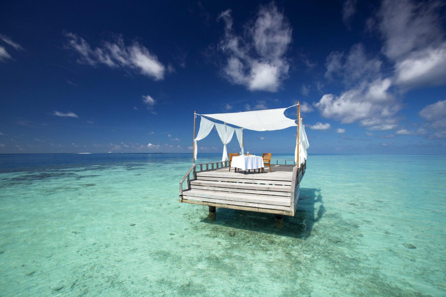 Ponton aux Maldives
