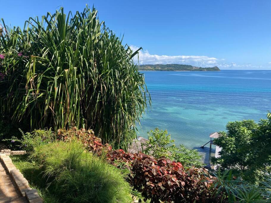 Ponton à Nosy Be🌴🐬🧜‍♀️