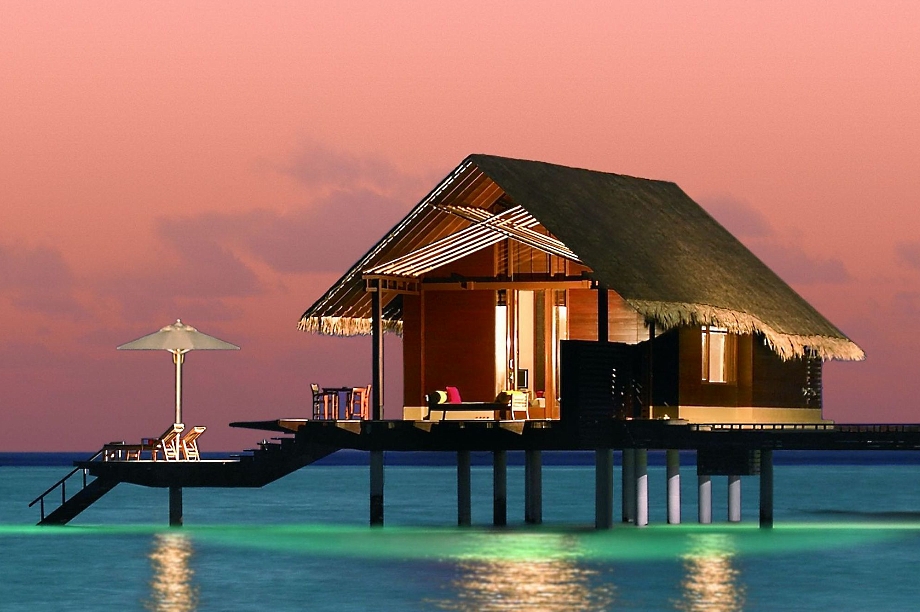 Ponton aux Maldives