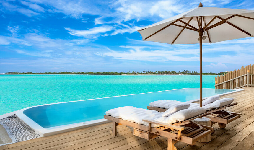 Ponton aux Maldives