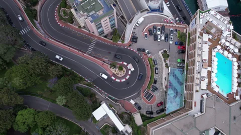 Expérience VIP en Terrasse Privée avec Vue sur le Circuit 🏁🥂