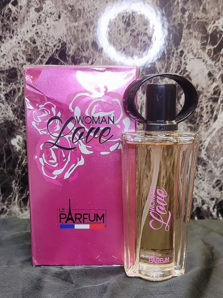 Woman love parfum femme 
