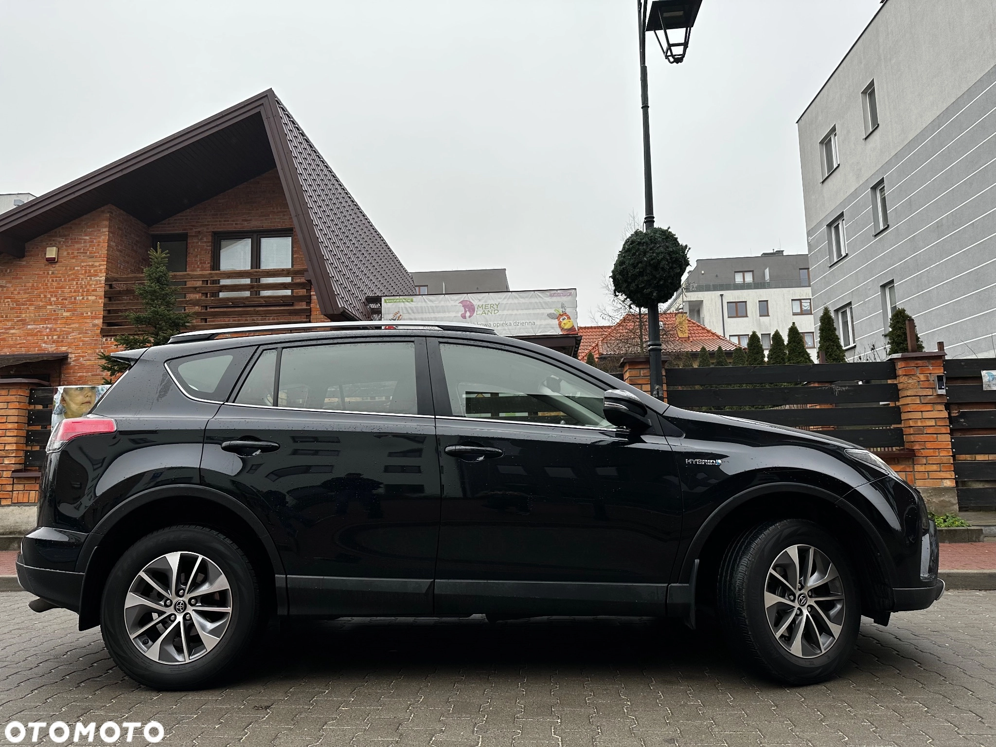 Toyota RAV4 Komfort, Oszczędność, Nowoczesność