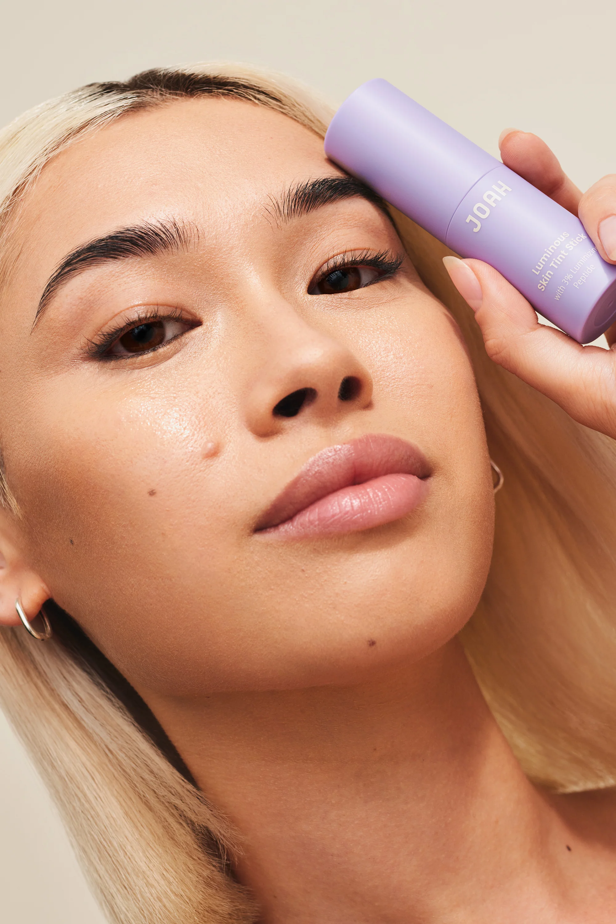 JOAH Tinted Luminizer Stick