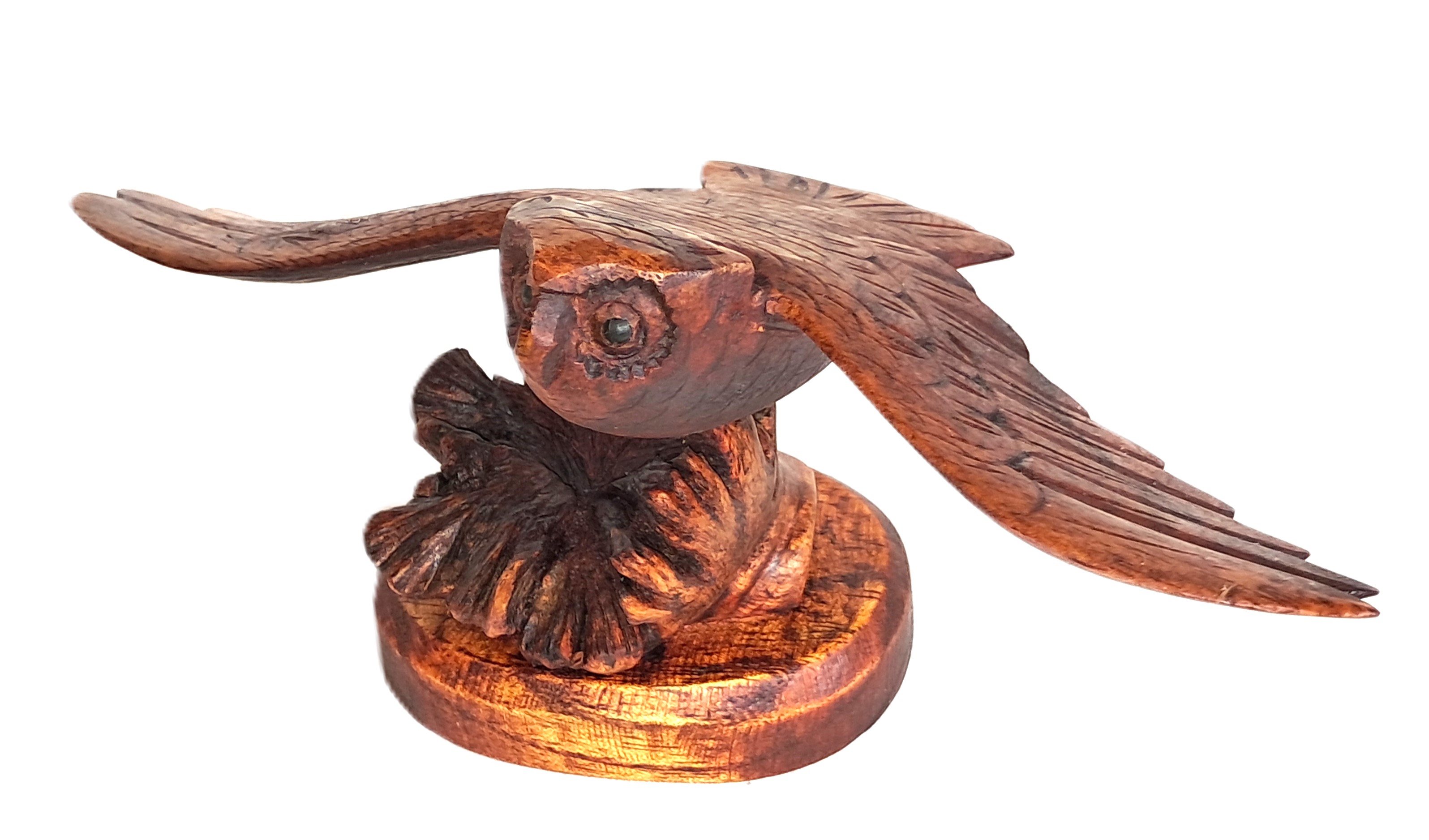 Owl wood carving (#owlFly8)