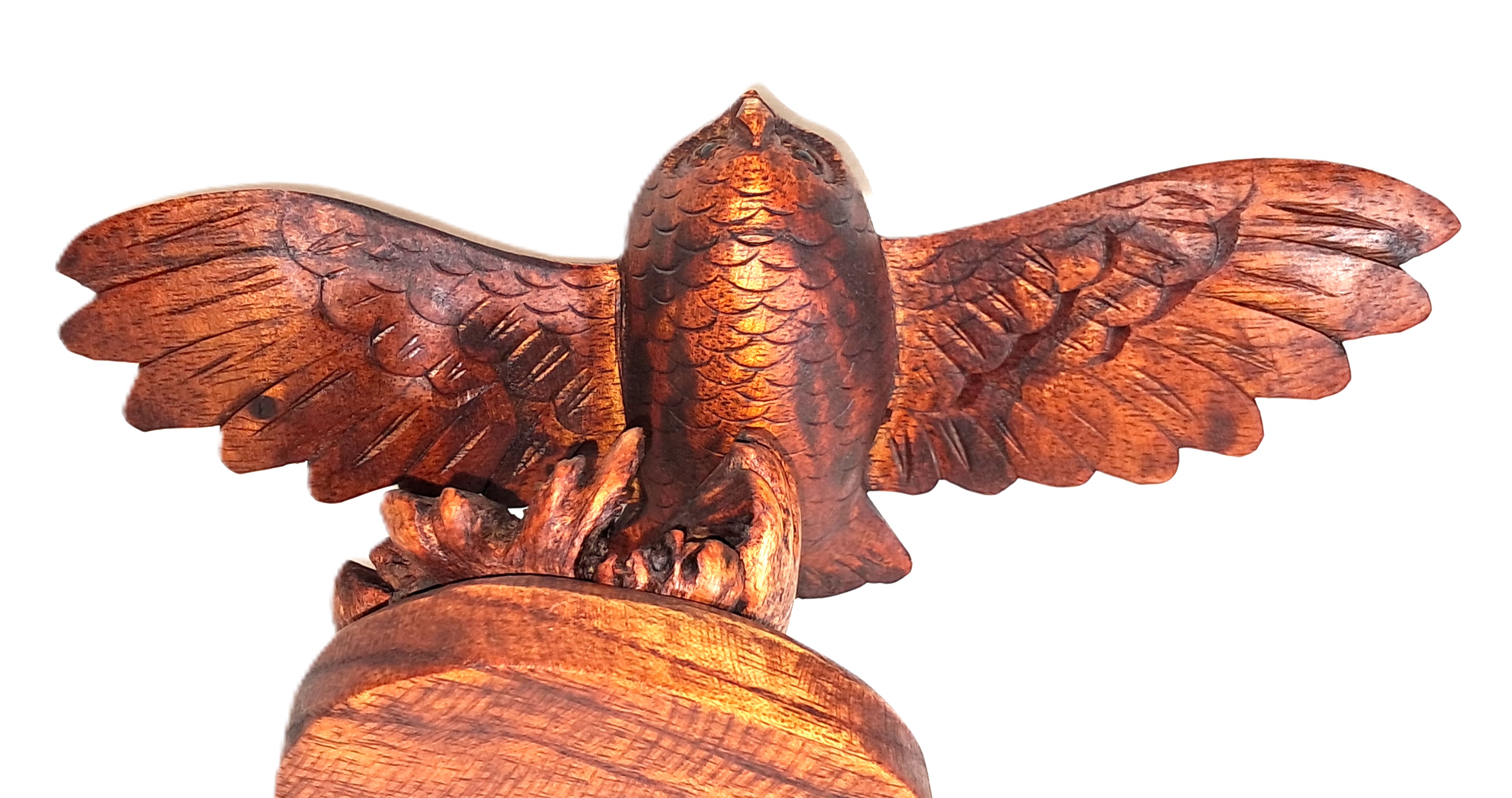 Owl wood carving (#owlFly8)