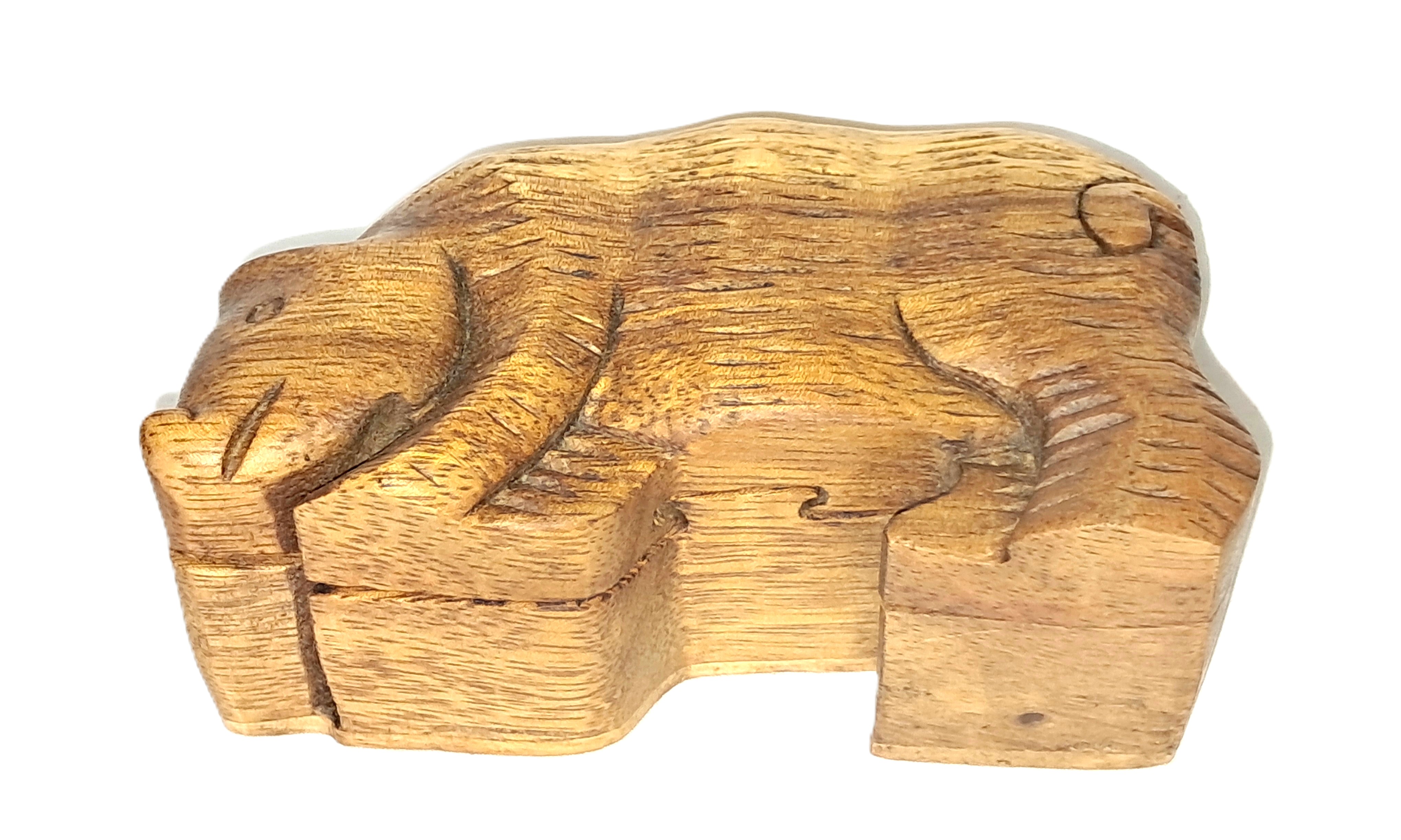 Bear puzzle jewelry box, wood carving.