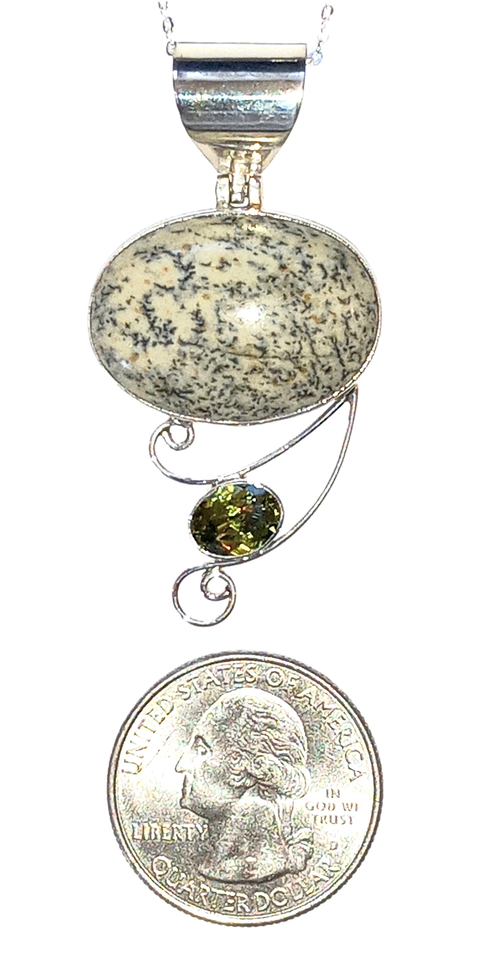 Agate and Peridot pendant in sterling silver.