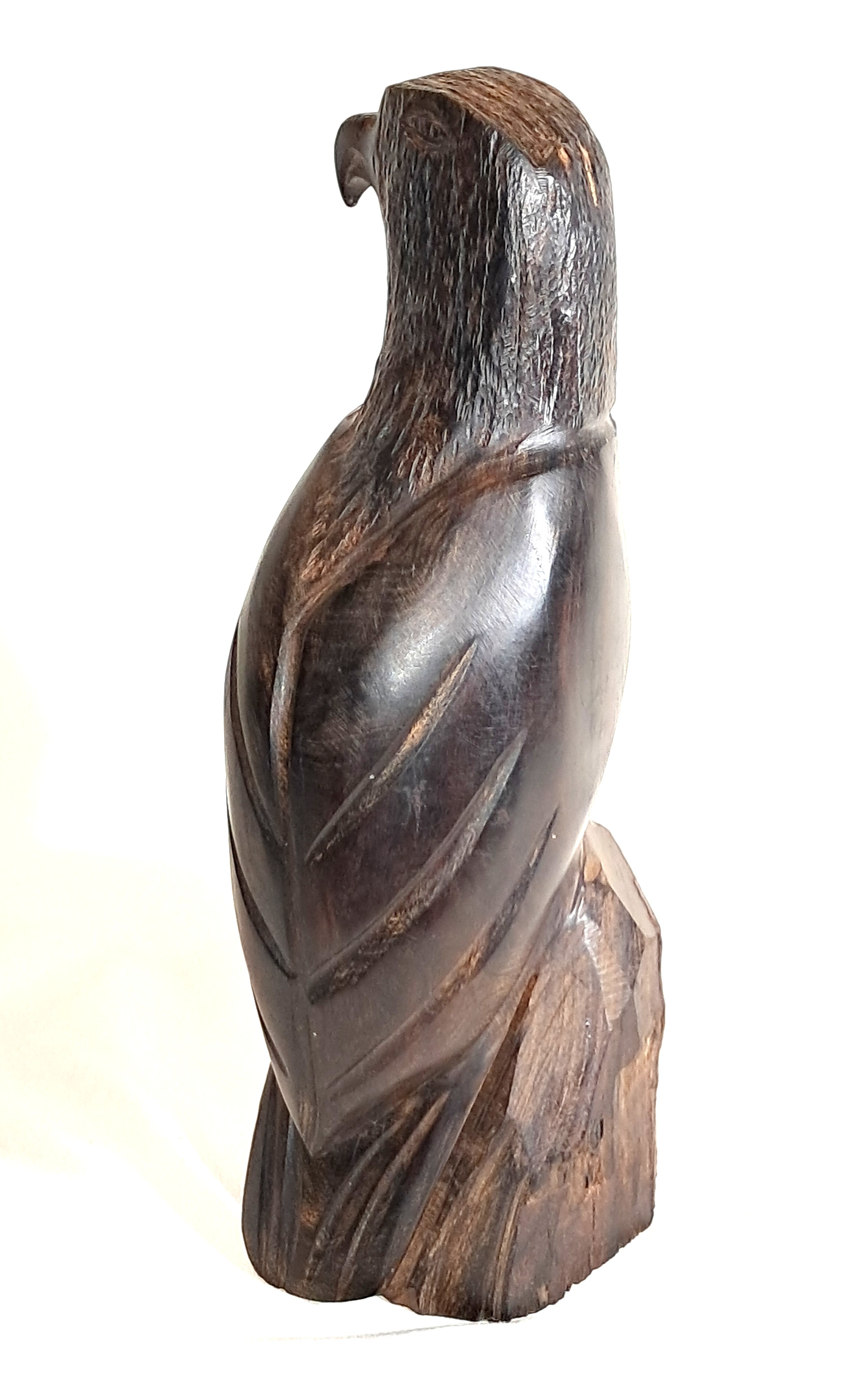 Ironwood eagle sculpture.