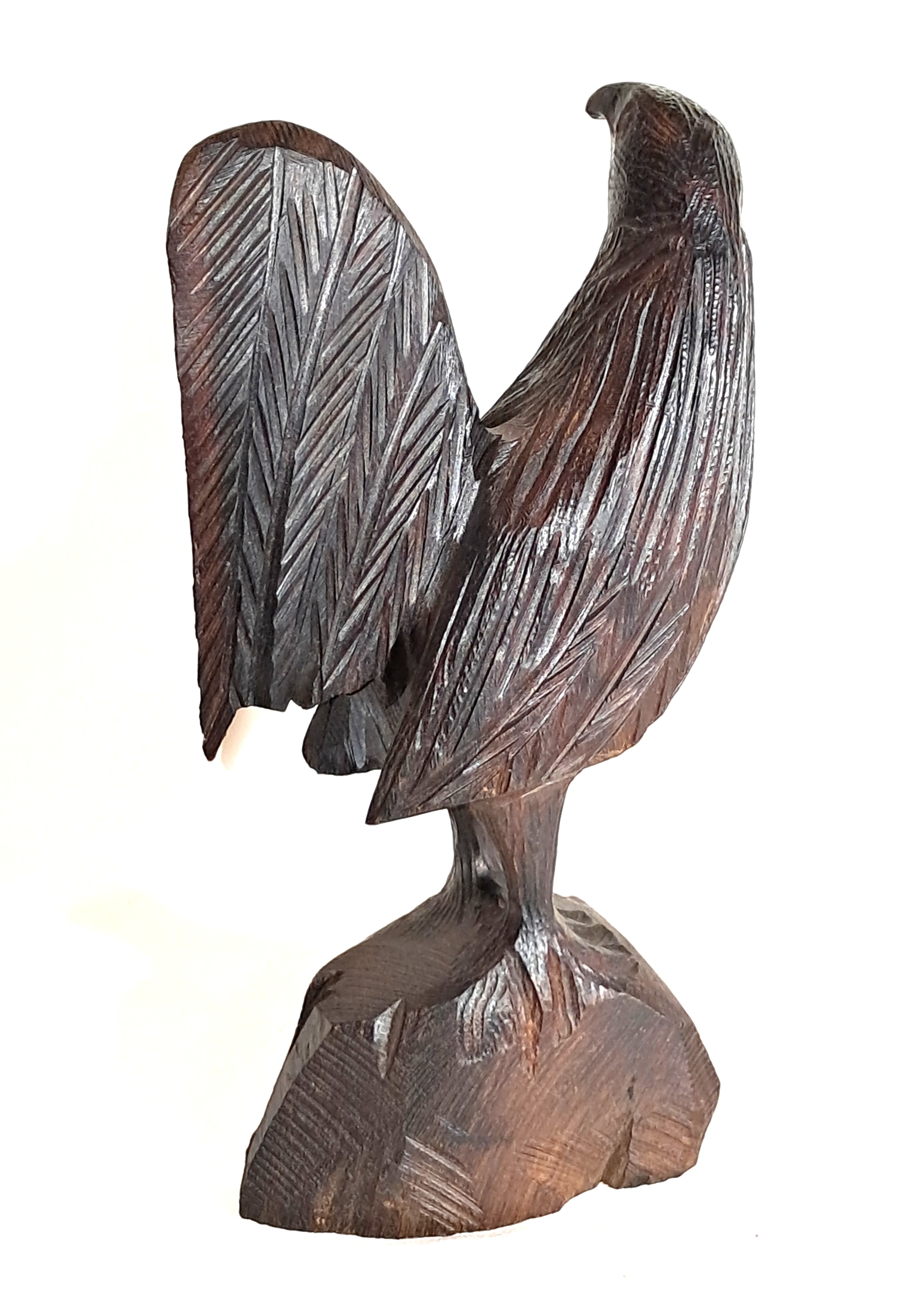 Ironwood rooster sculpture.