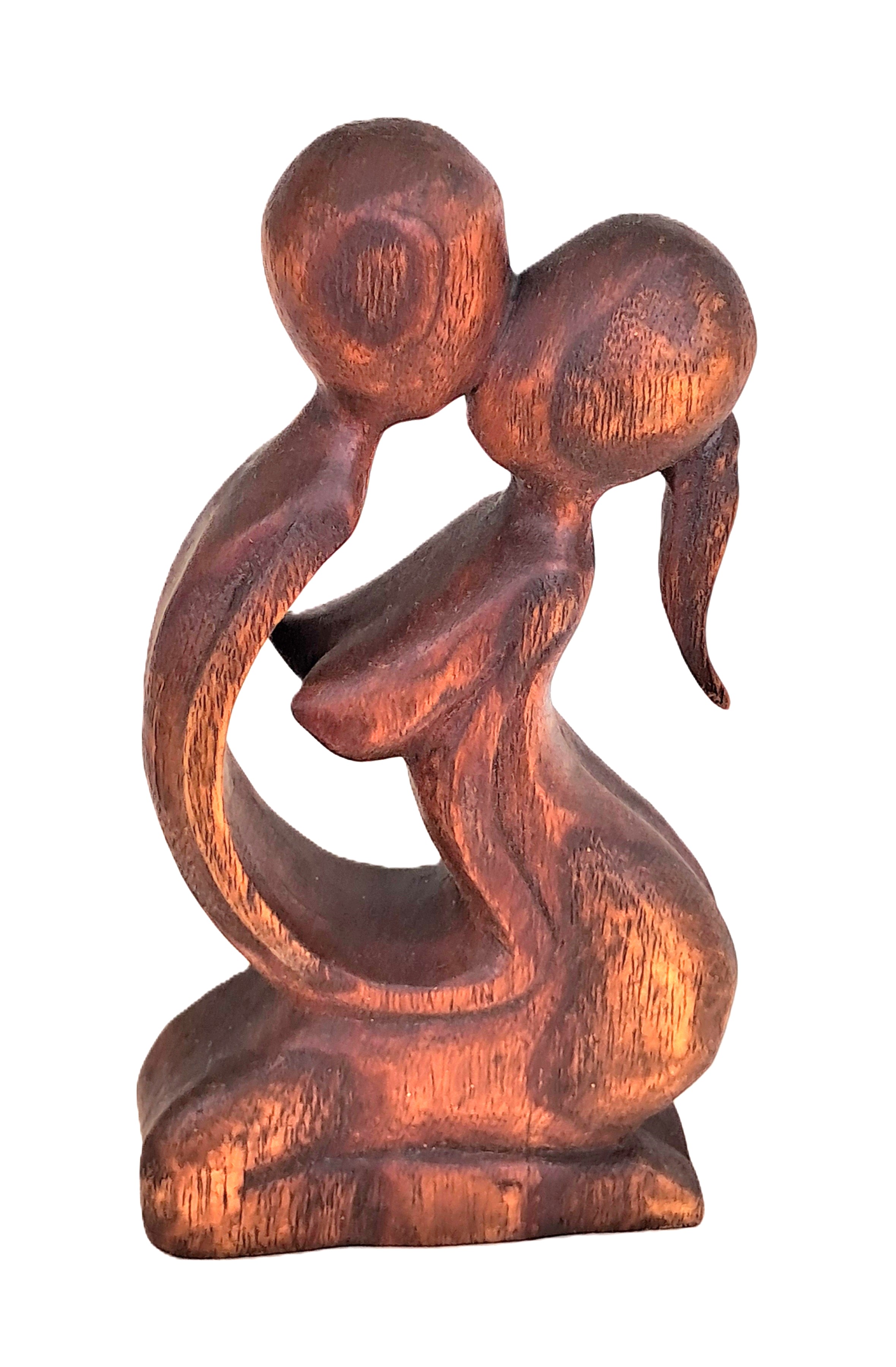 Couple in love, wood sculpture.