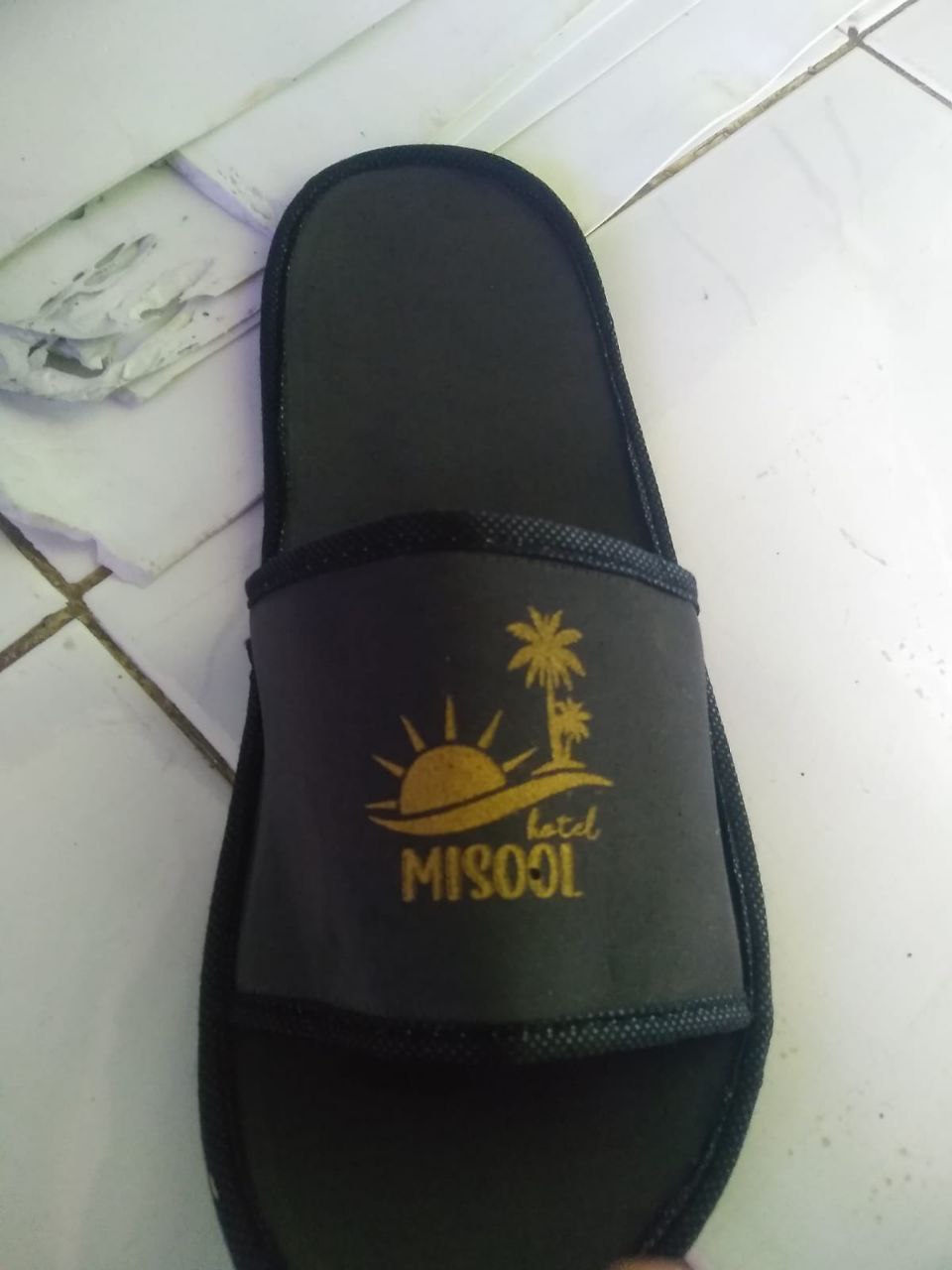 Hotel Misool Slipper
