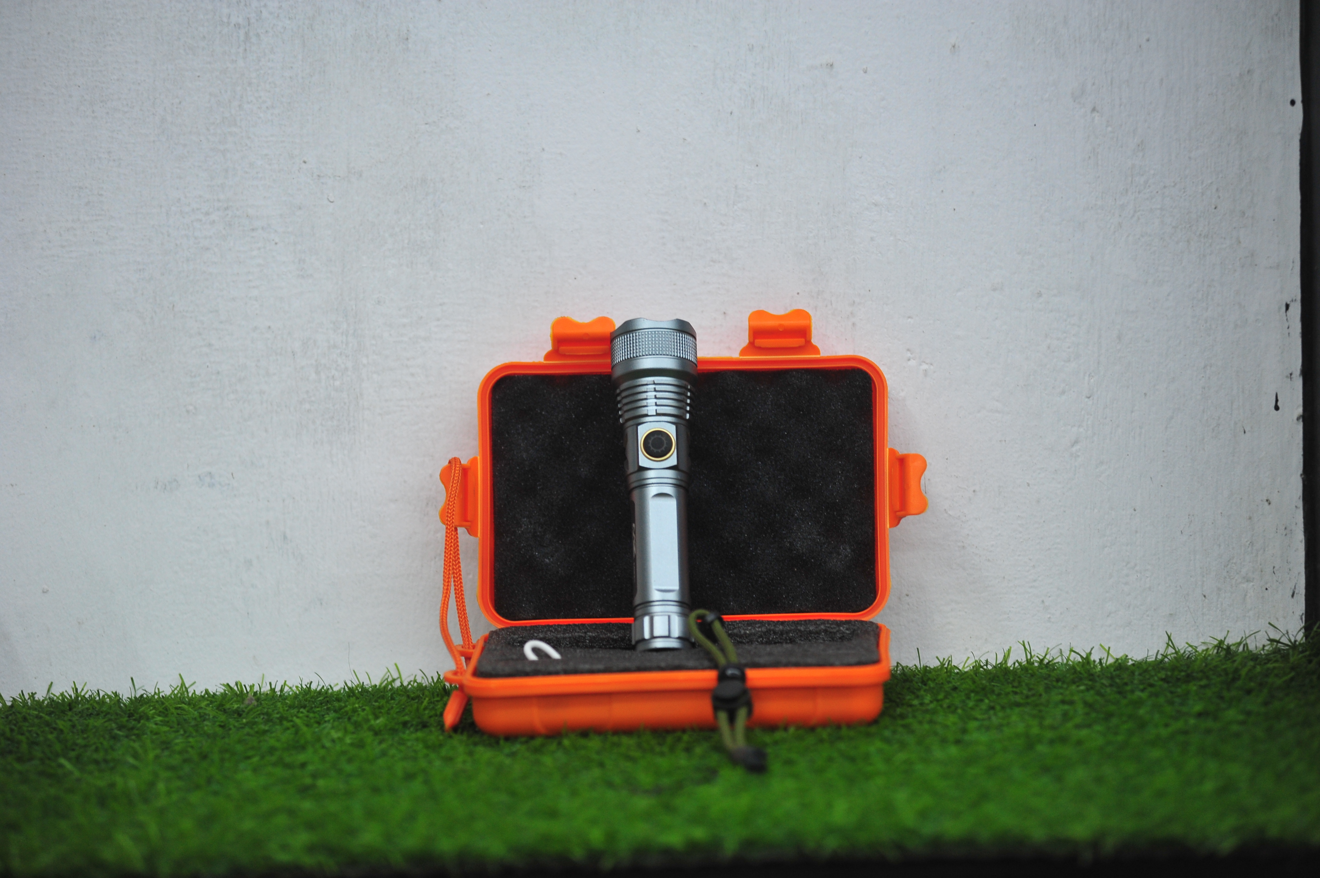 LED Flashlight MZ MP331 120min 100w