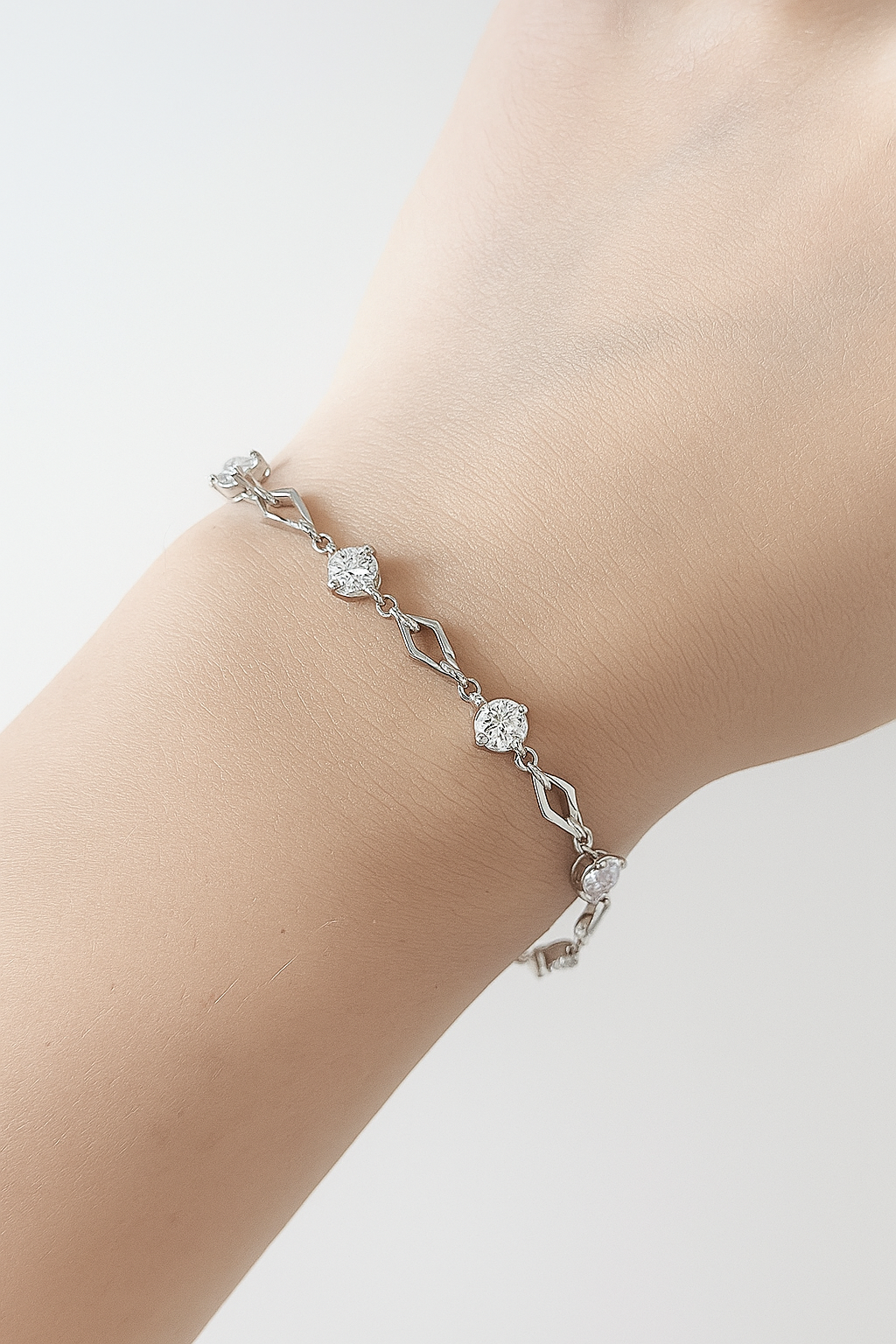 Silver Solitaire Bracelet