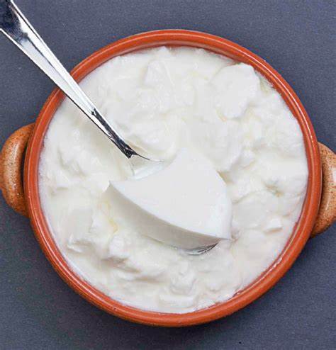CURD (DAHI)