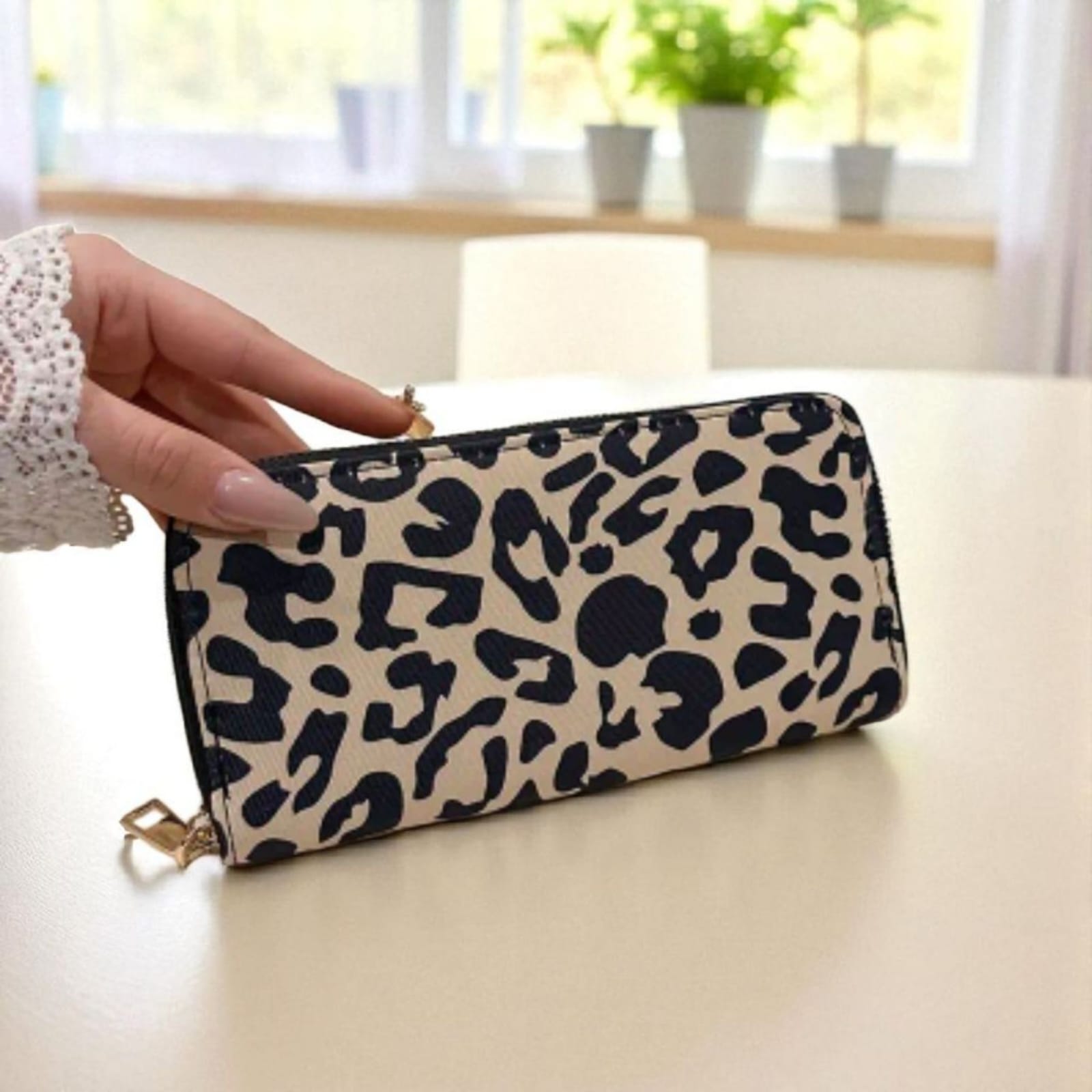 Leo Clutch XL