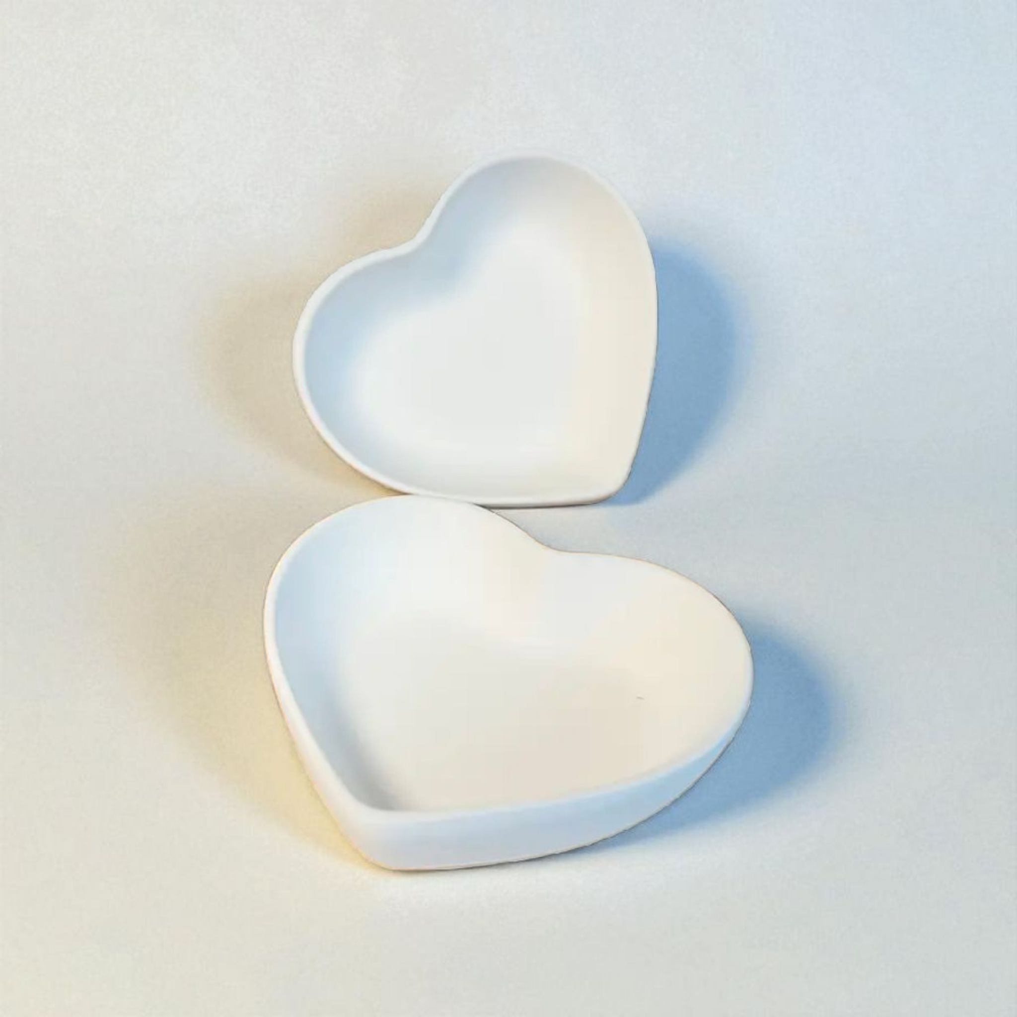 Herzförmige Schmuckschalen