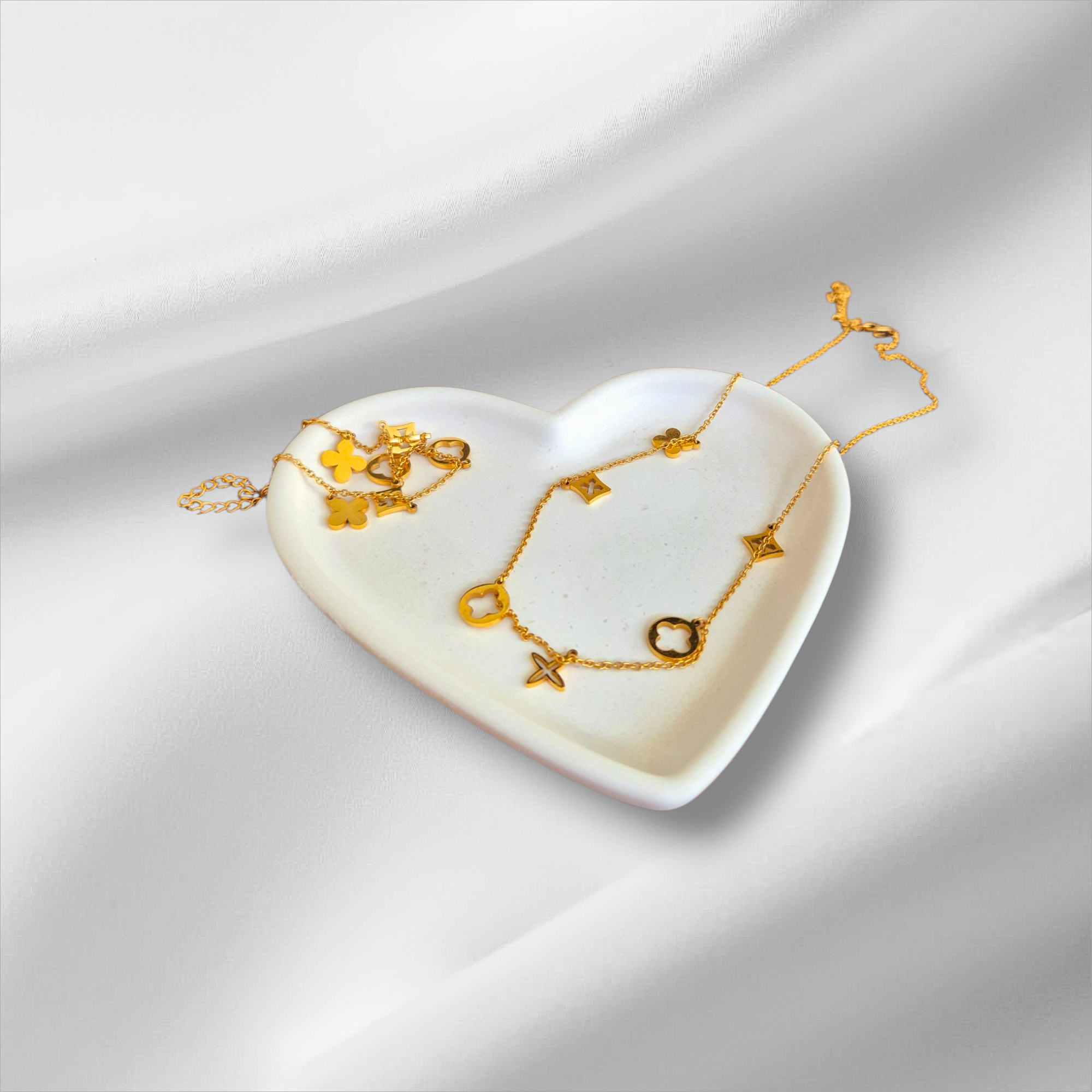 Herzförmige Schmuckschalen